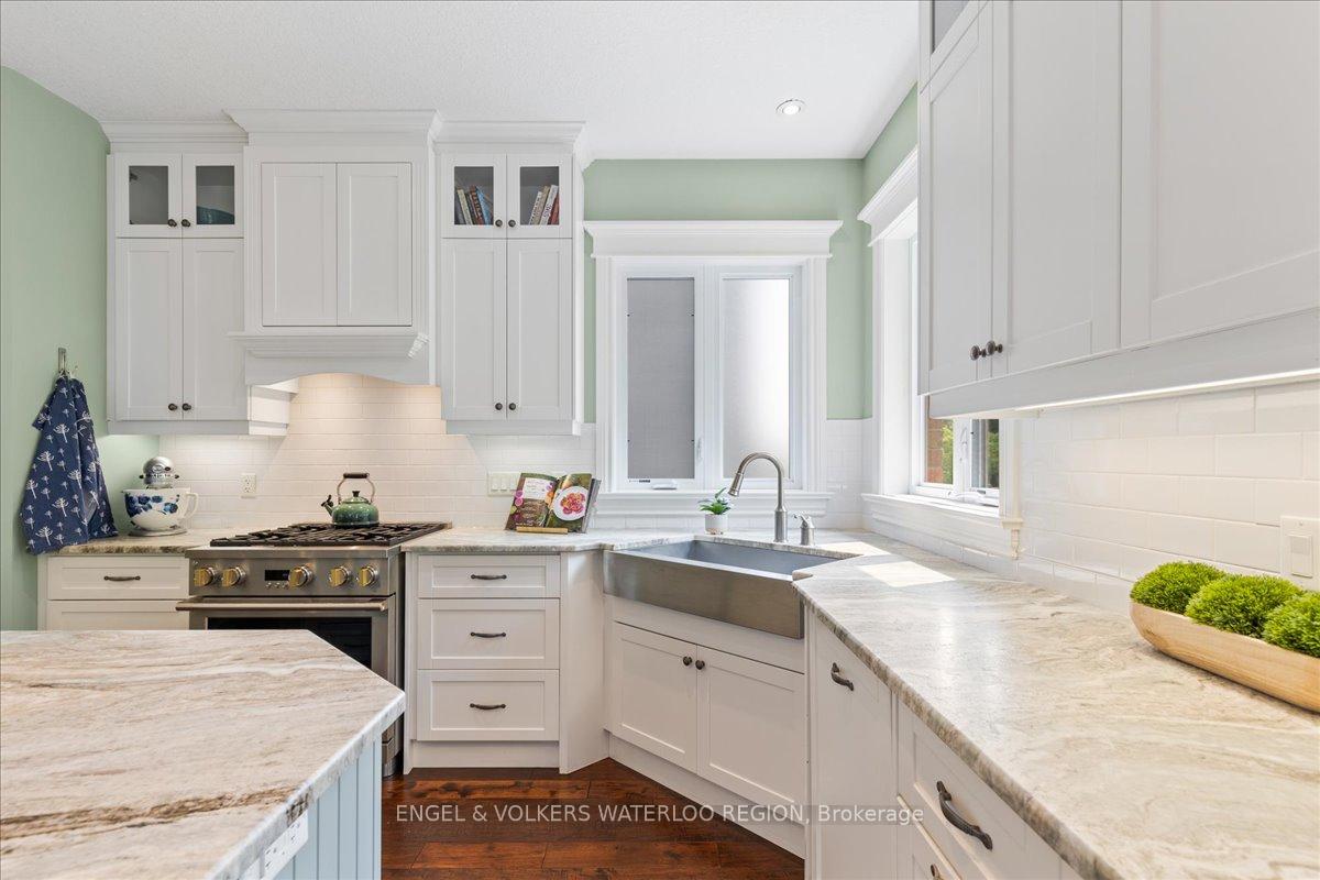 Photo 13 of 655 White Cedar Avenue, Waterloo — HOMEH