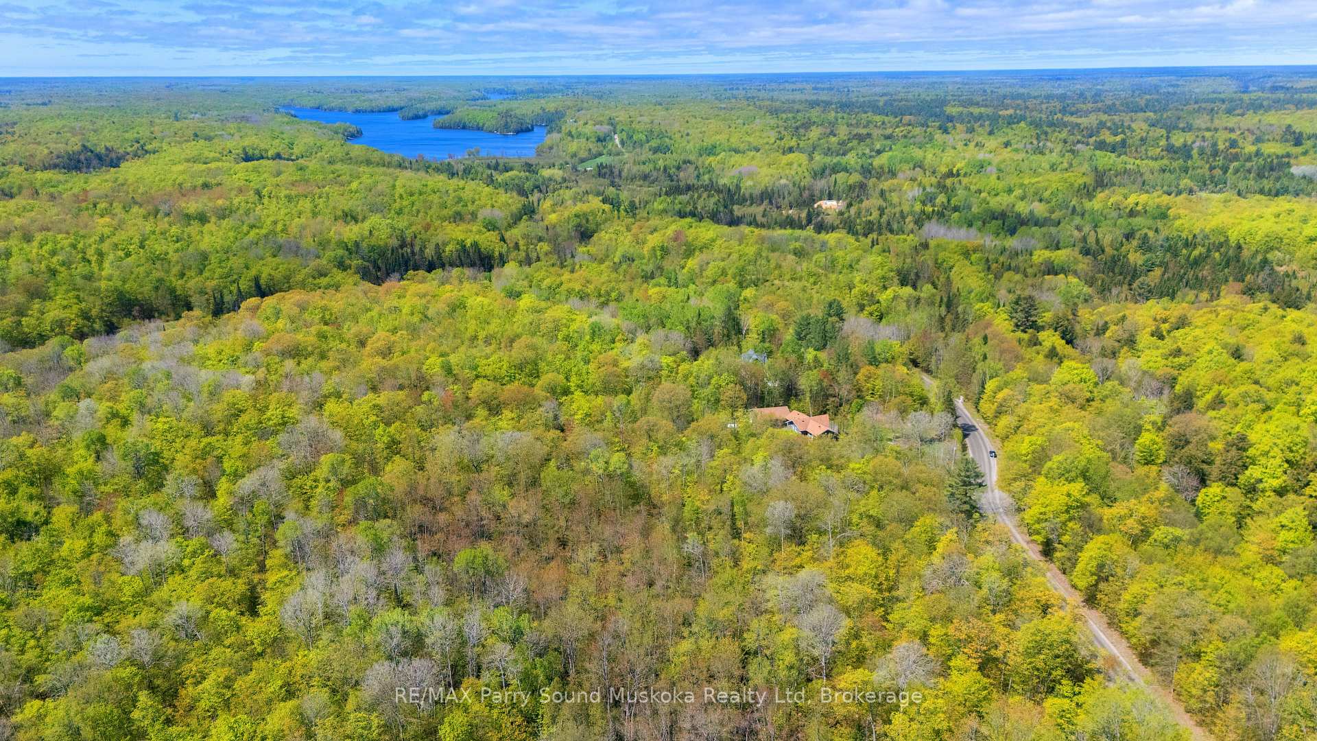Photo 3 of 1835 Lorimer Lake Road N, Whitestone, Hagerman — HOMEH