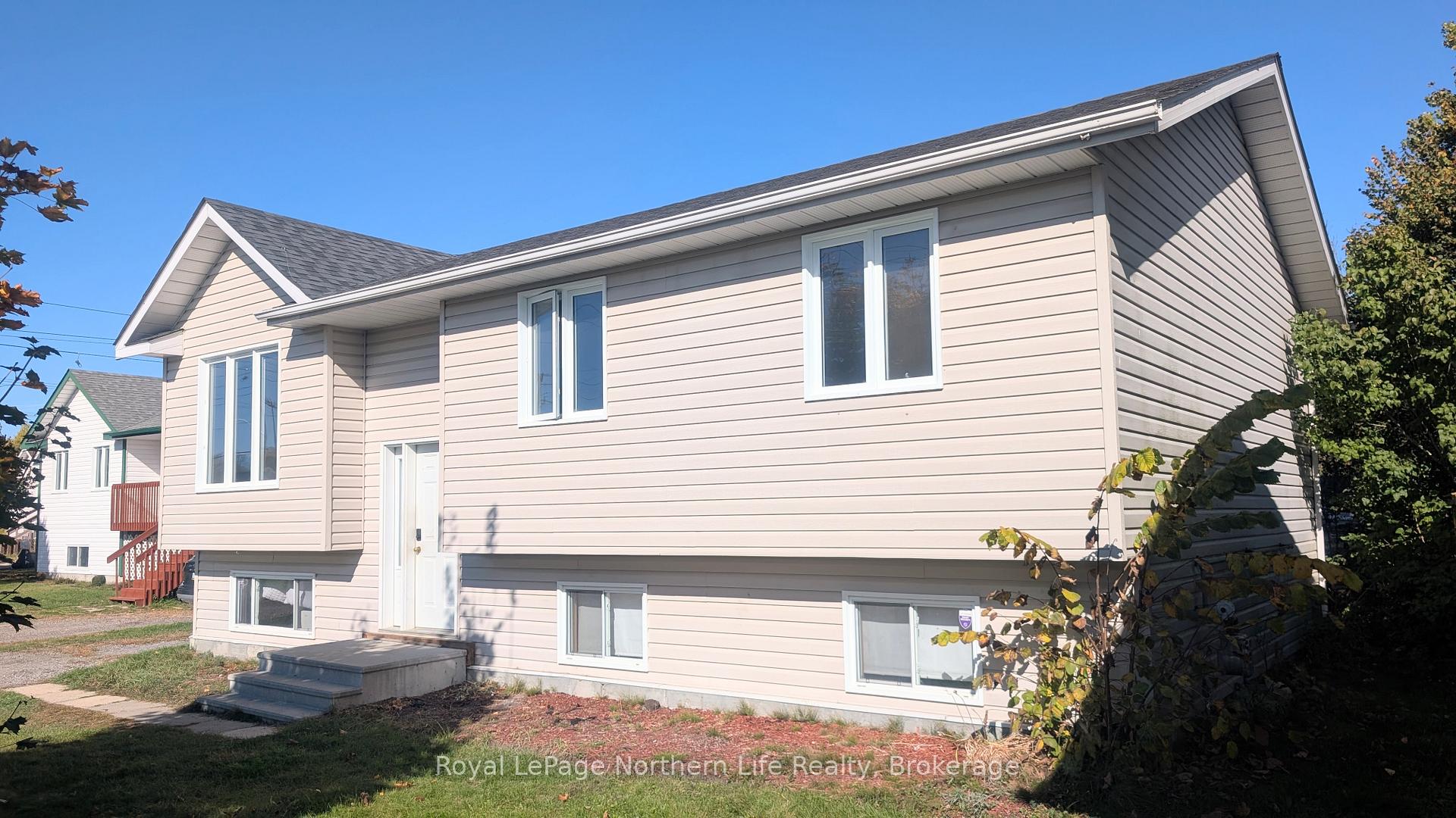 Photo 2 of 511 Sabourin Road, West Nipissing, Sturgeon Falls — HOMEH
