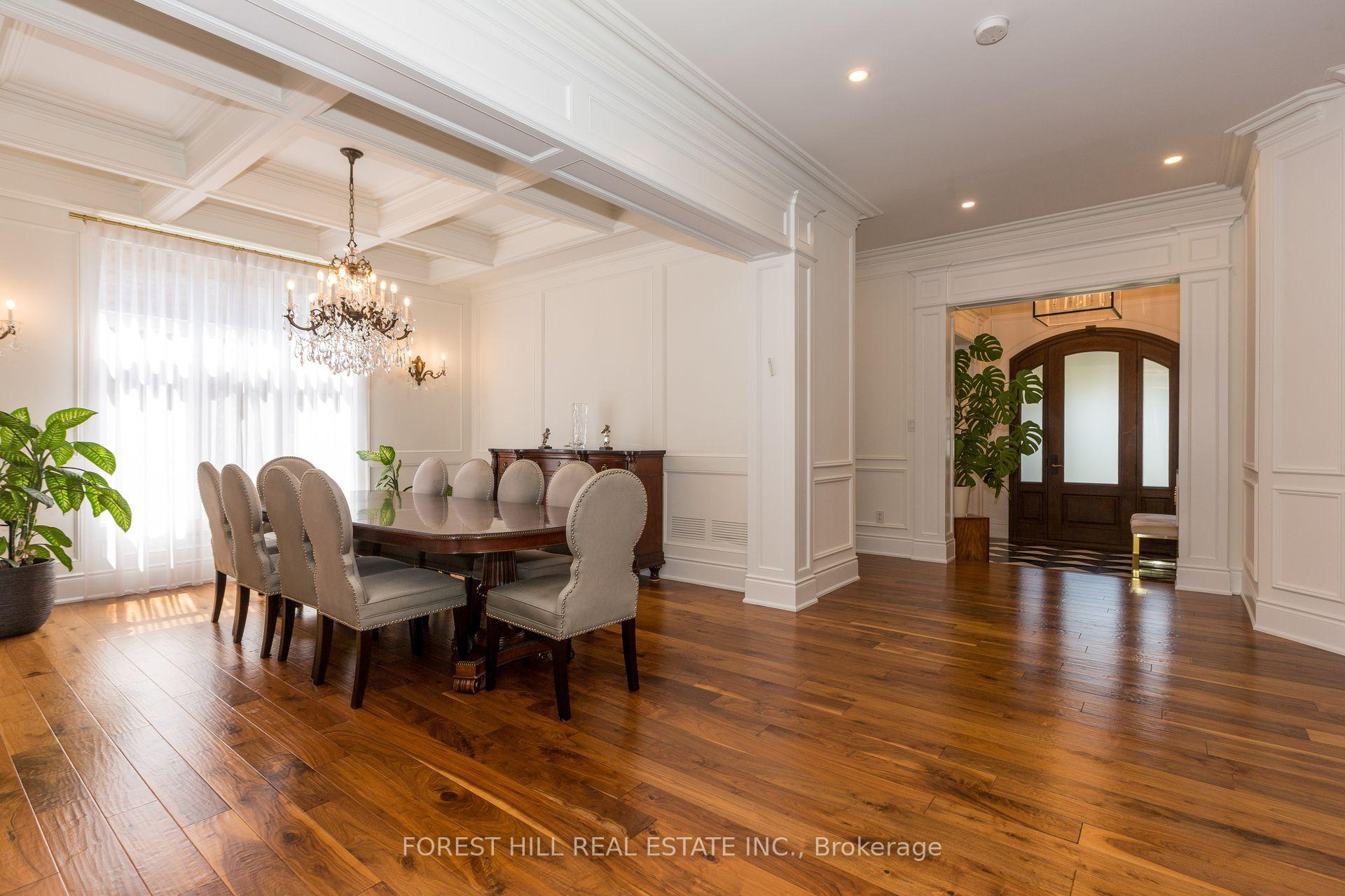 Photo 5 of 55 Woodvalley Crescent, Vaughan, Patterson — HOMEH