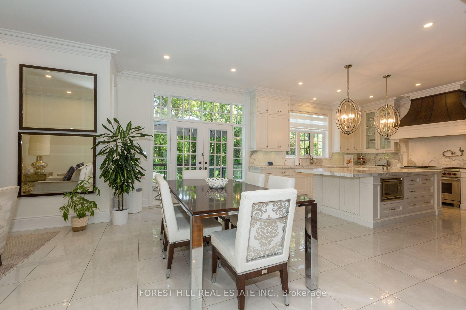 Photo 9 of 55 Woodvalley Crescent, Vaughan, Patterson — HOMEH