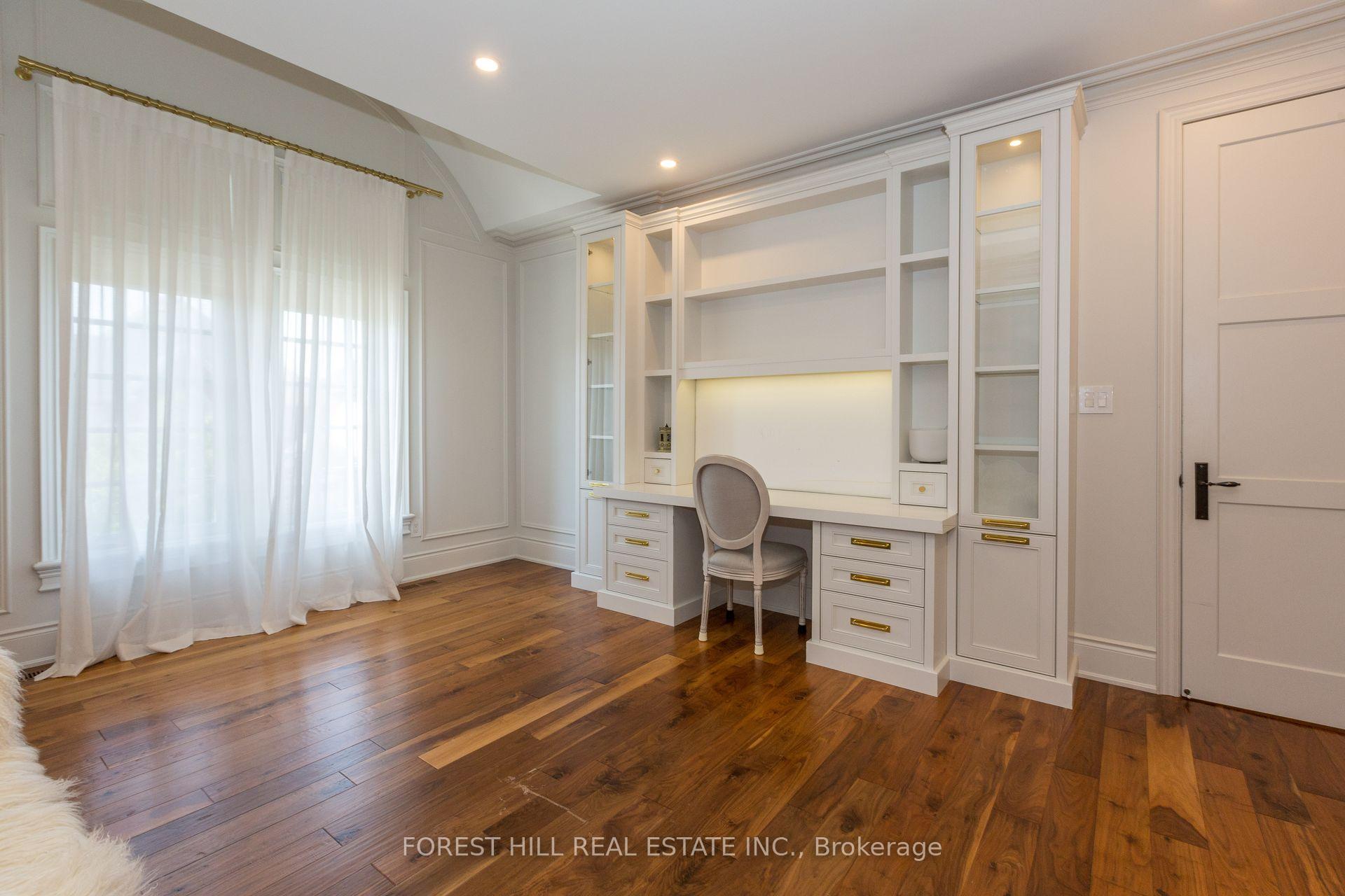 Photo 22 of 55 Woodvalley Crescent, Vaughan, Patterson — HOMEH