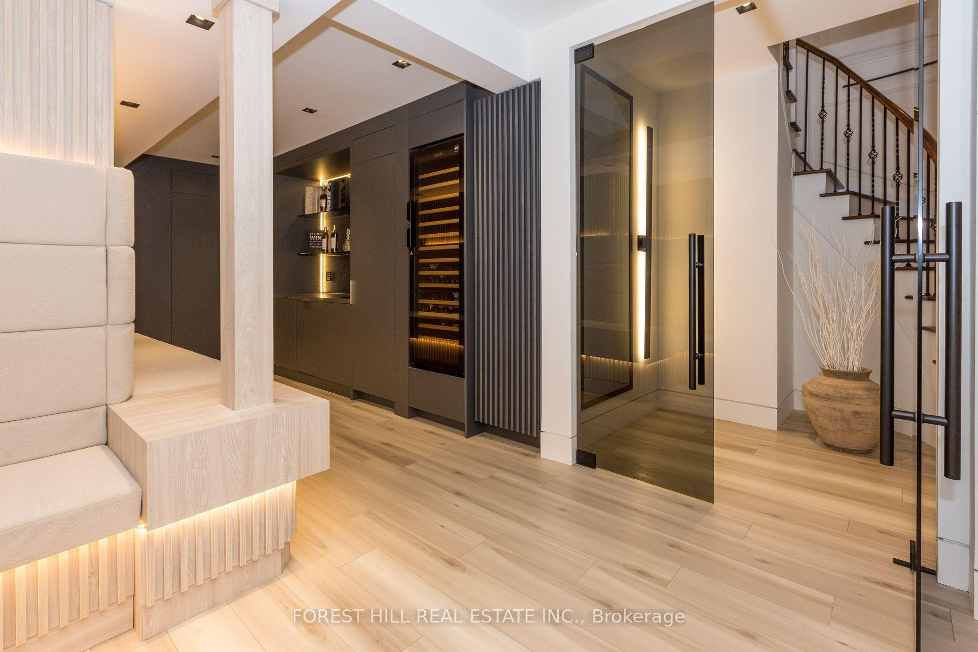 Photo 27 of 55 Woodvalley Crescent, Vaughan, Patterson — HOMEH