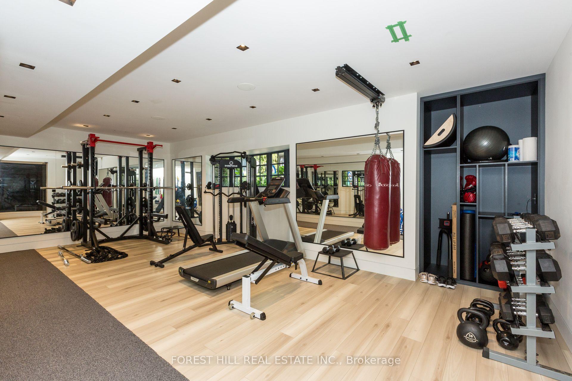 Photo 32 of 55 Woodvalley Crescent, Vaughan, Patterson — HOMEH