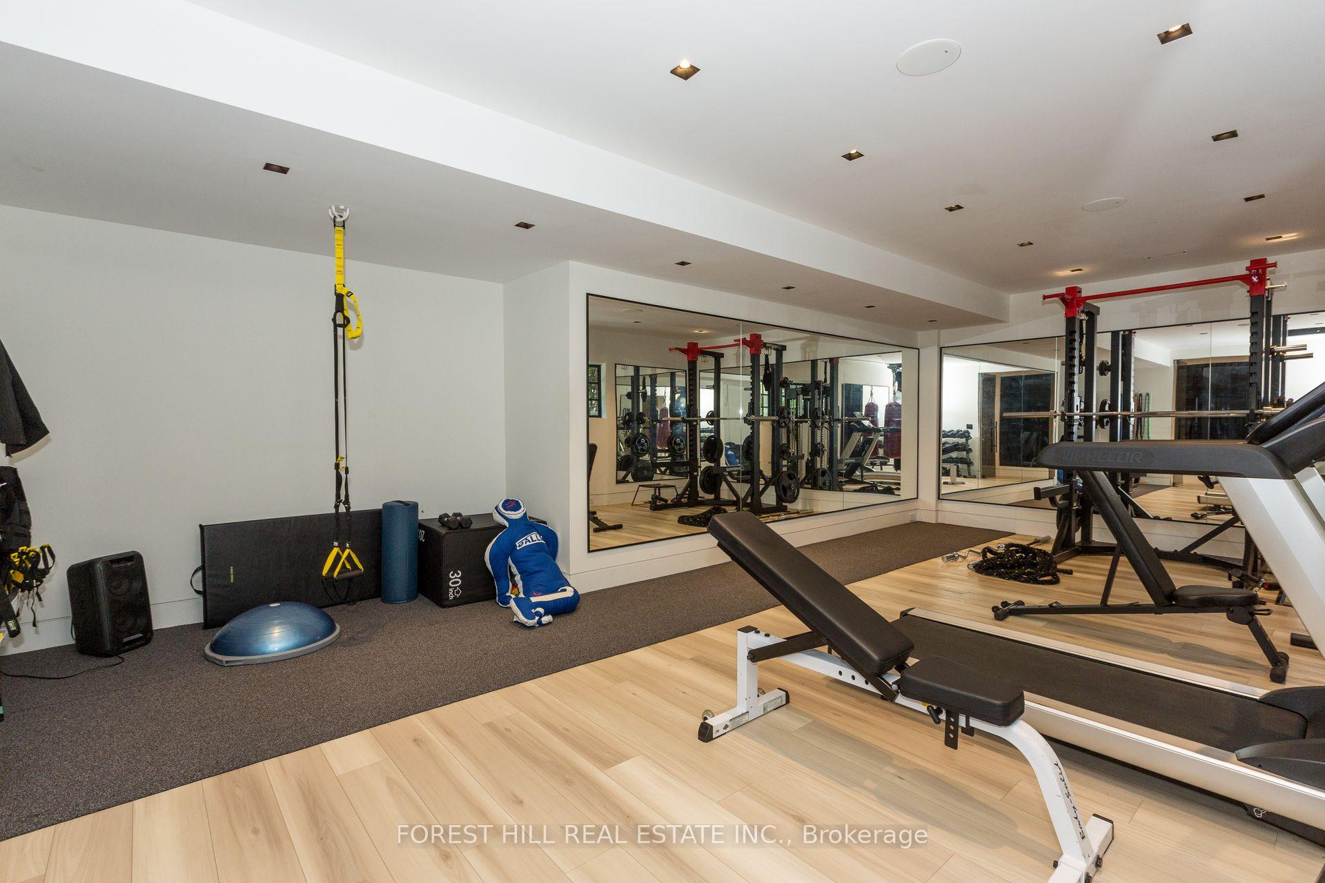 Photo 33 of 55 Woodvalley Crescent, Vaughan, Patterson — HOMEH