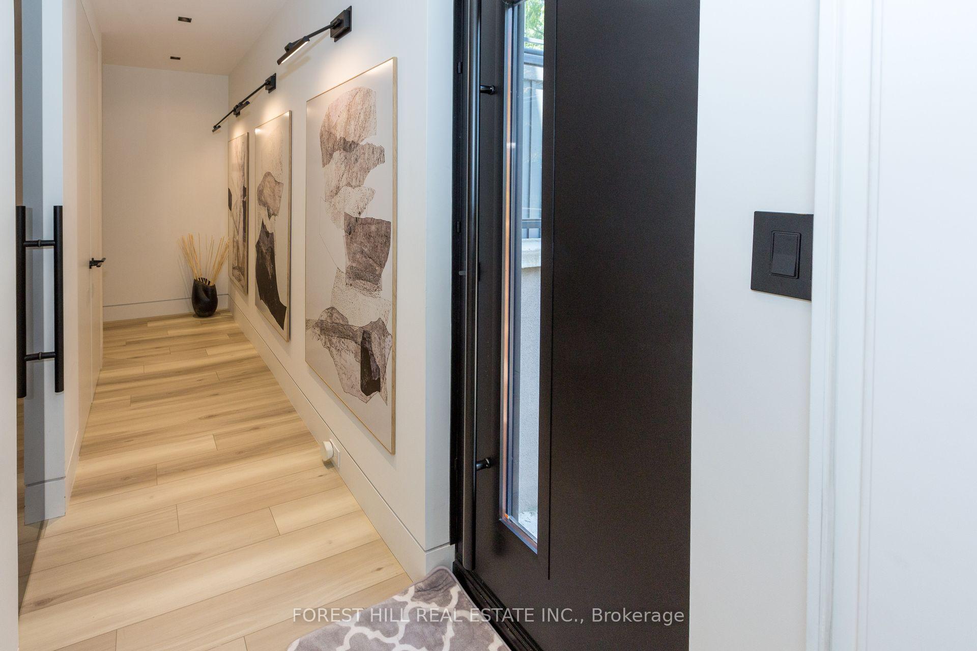 Photo 40 of 55 Woodvalley Crescent, Vaughan, Patterson — HOMEH