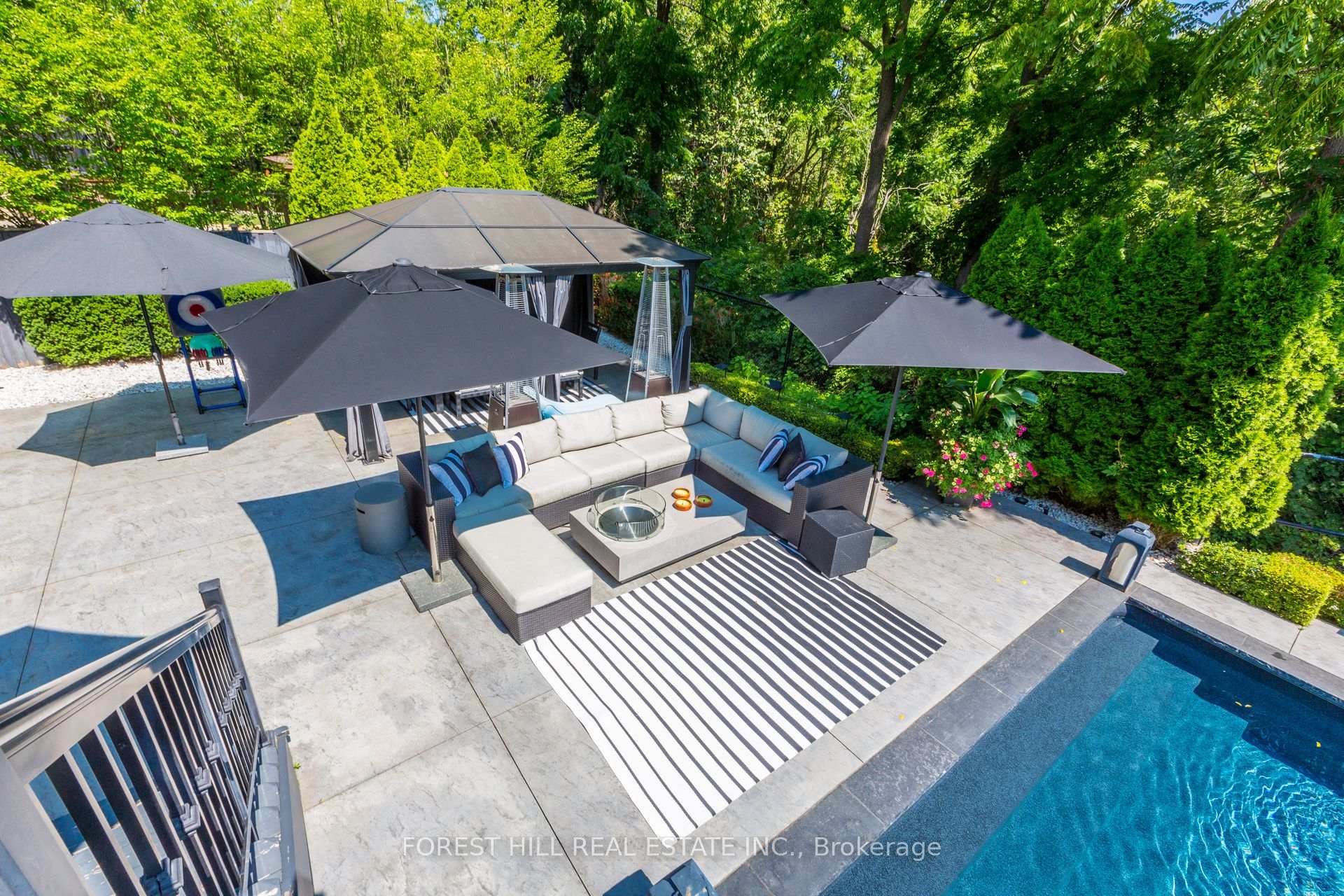 Photo 47 of 55 Woodvalley Crescent, Vaughan, Patterson — HOMEH
