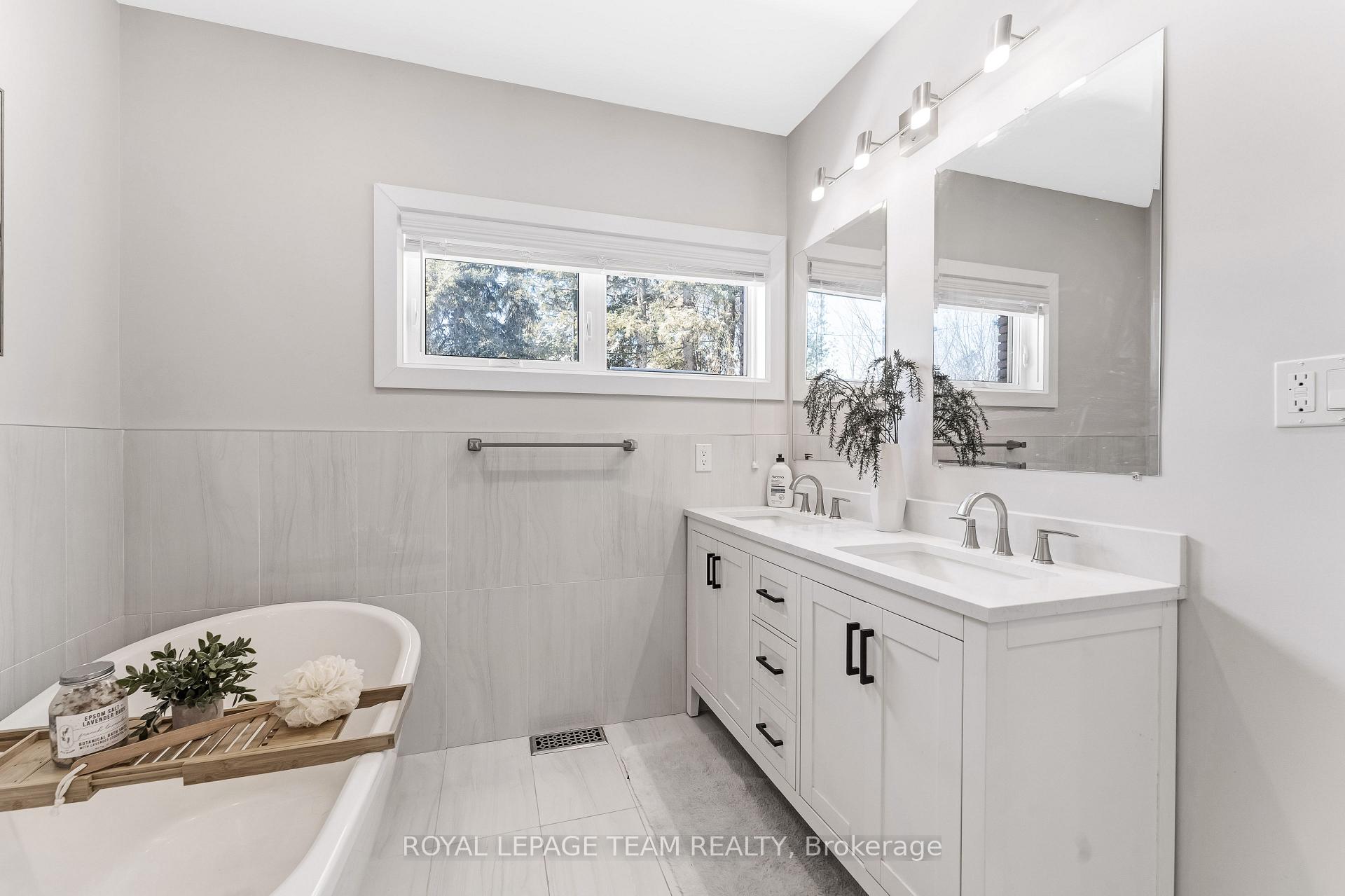 Photo 25 of 1898 Barnhart Place, Ottawa, Alta Vista/Faircrest Heights — HOMEH