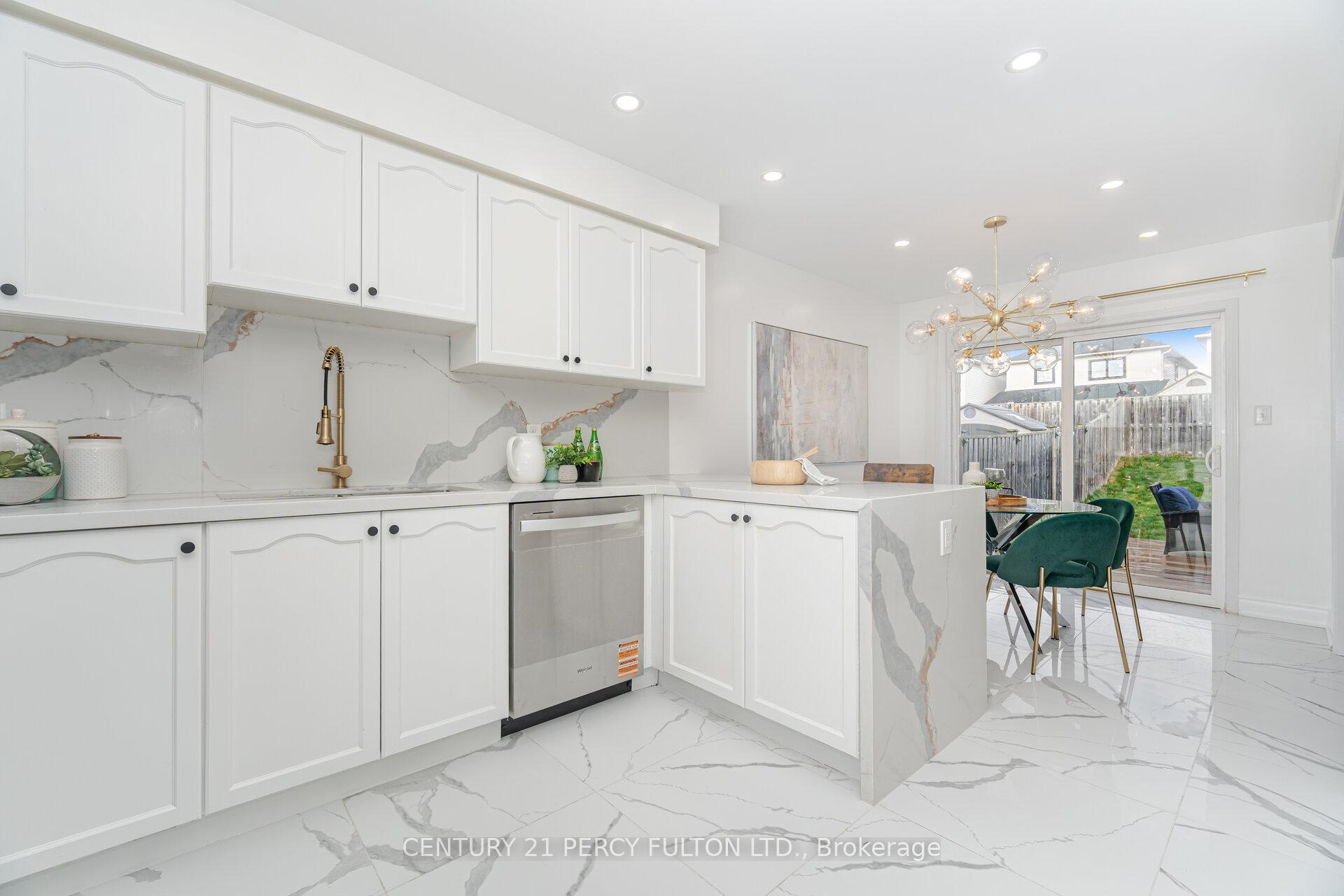 Photo 13 of 5 Brownell Street, Whitby, Rolling Acres — HOMEH