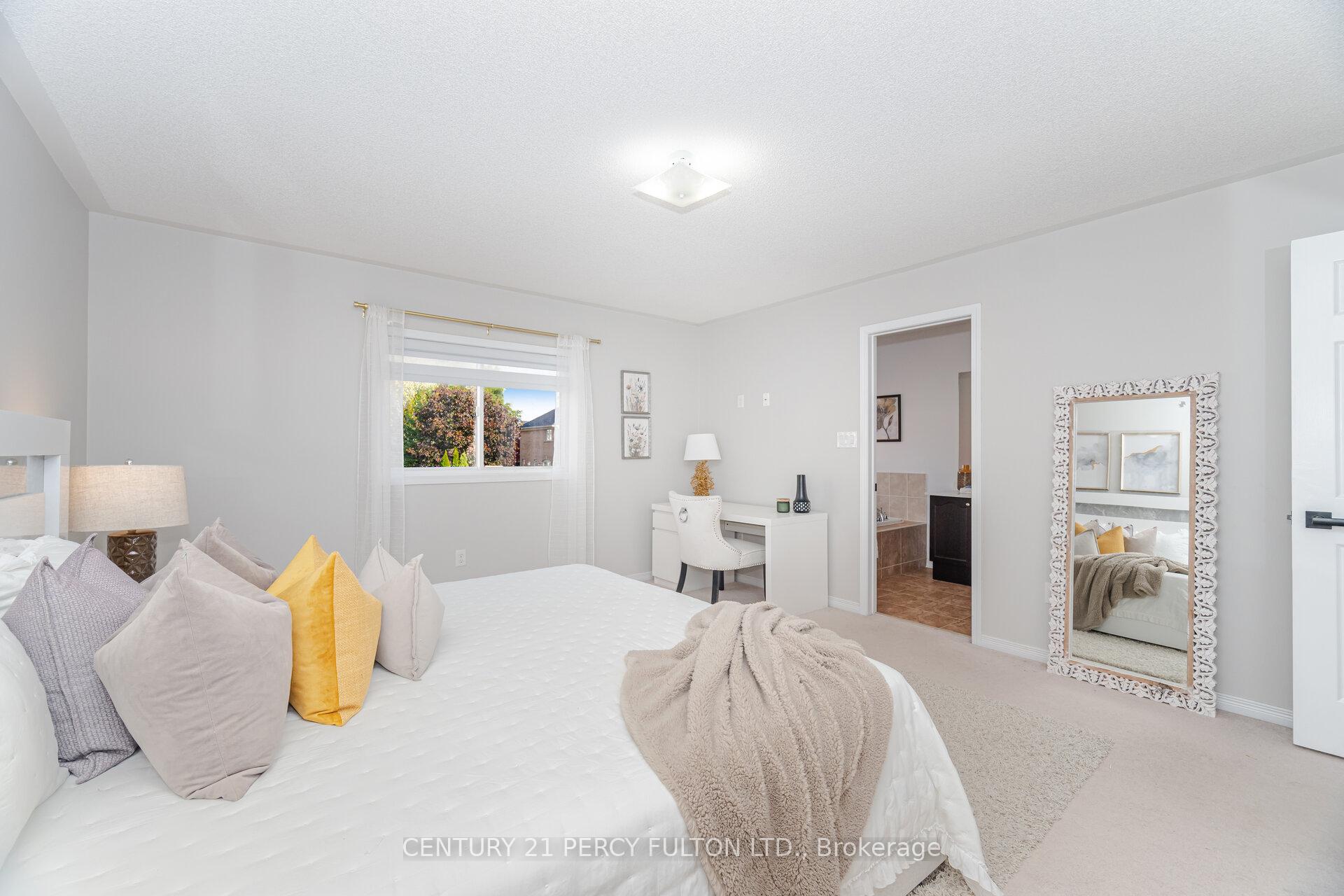 Photo 18 of 5 Brownell Street, Whitby, Rolling Acres — HOMEH