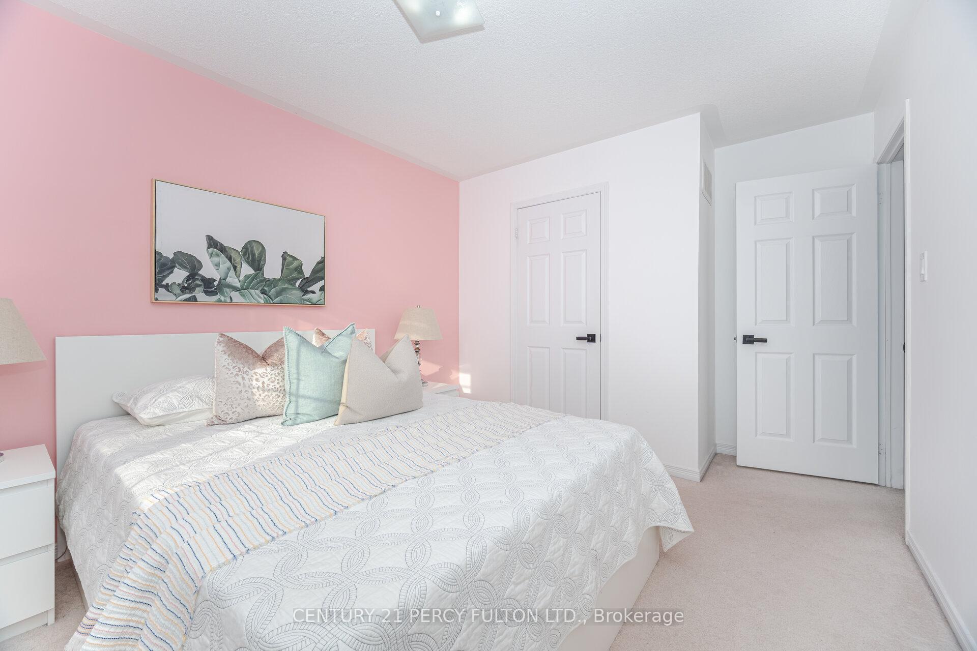 Photo 24 of 5 Brownell Street, Whitby, Rolling Acres — HOMEH