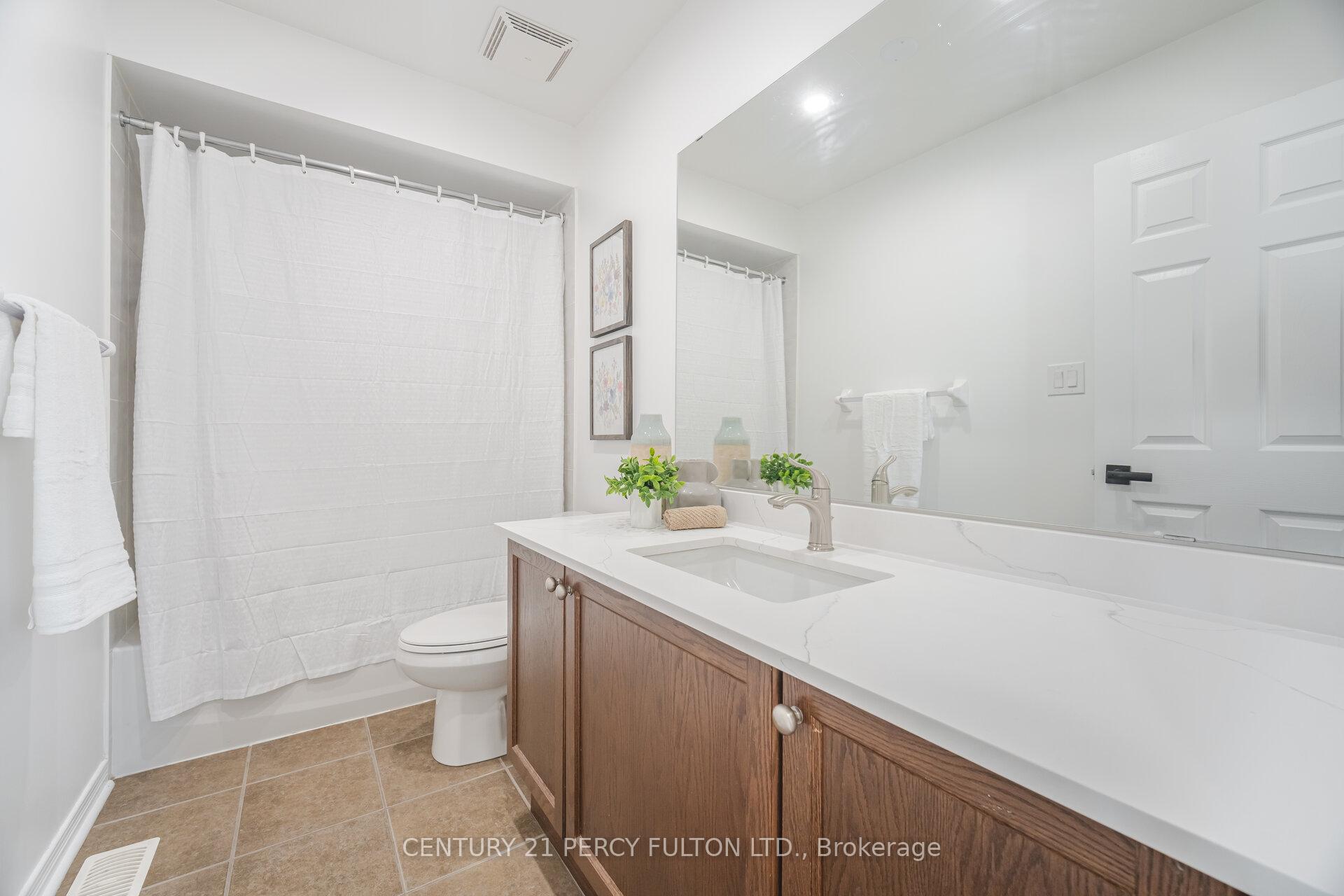 Photo 25 of 5 Brownell Street, Whitby, Rolling Acres — HOMEH