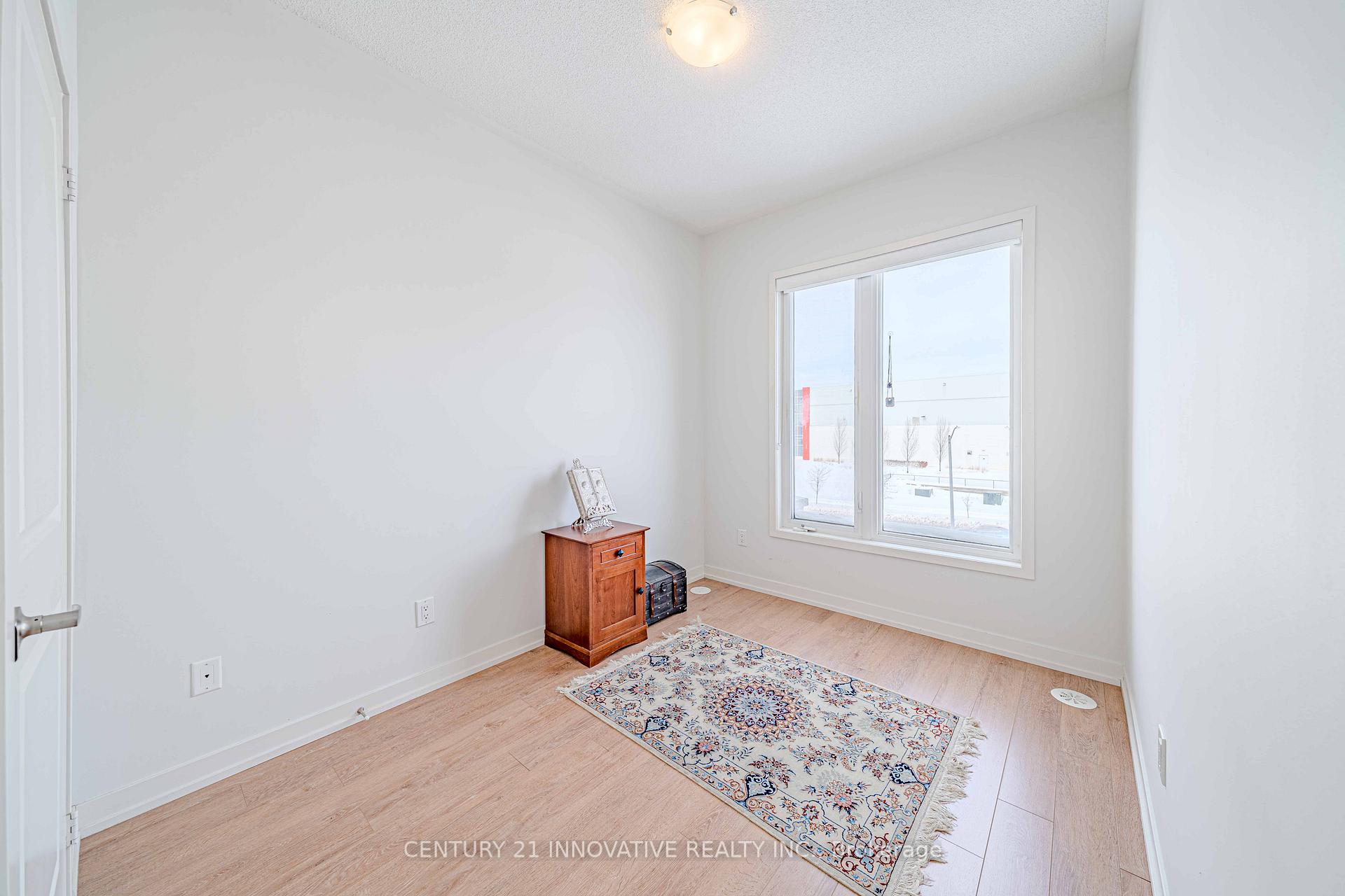 Photo 21 of 144 Salterton Circle, Vaughan, Maple — HOMEH