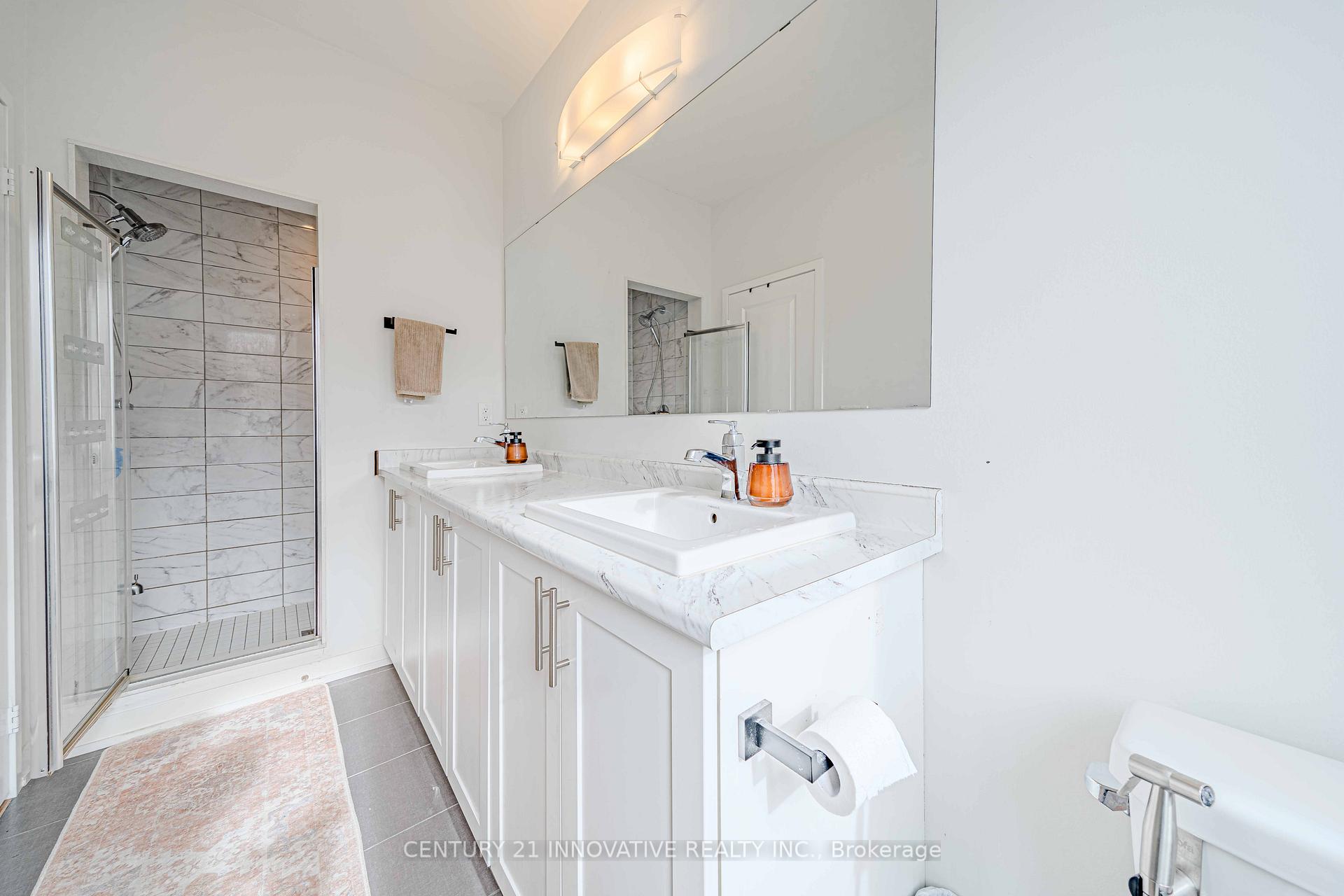 Photo 25 of 144 Salterton Circle, Vaughan, Maple — HOMEH