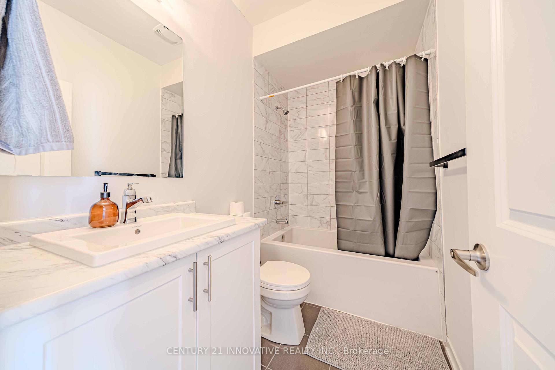 Photo 27 of 144 Salterton Circle, Vaughan, Maple — HOMEH