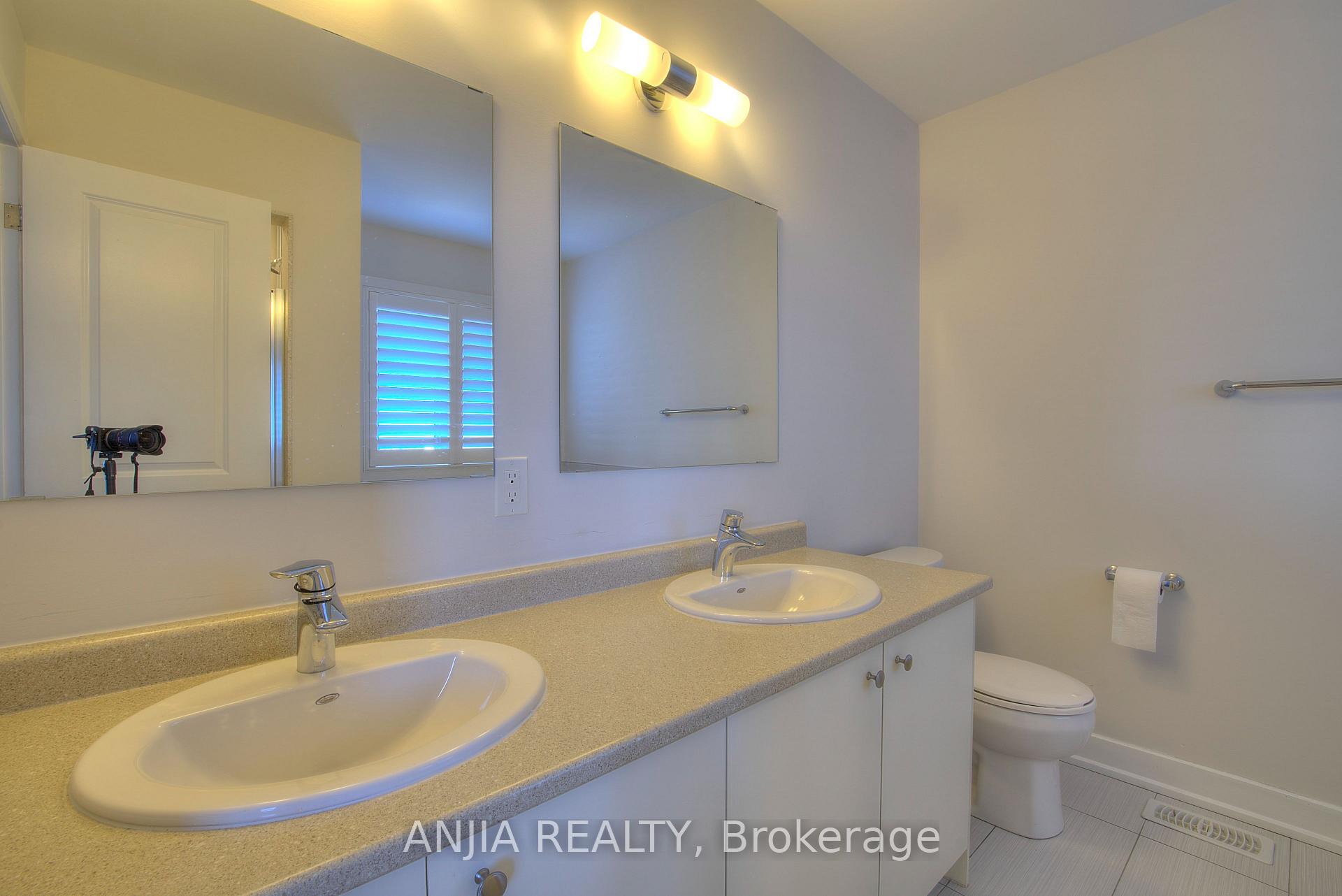 Photo 11 of 93 Barrister Avenue, Whitby, Pringle Creek — HOMEH