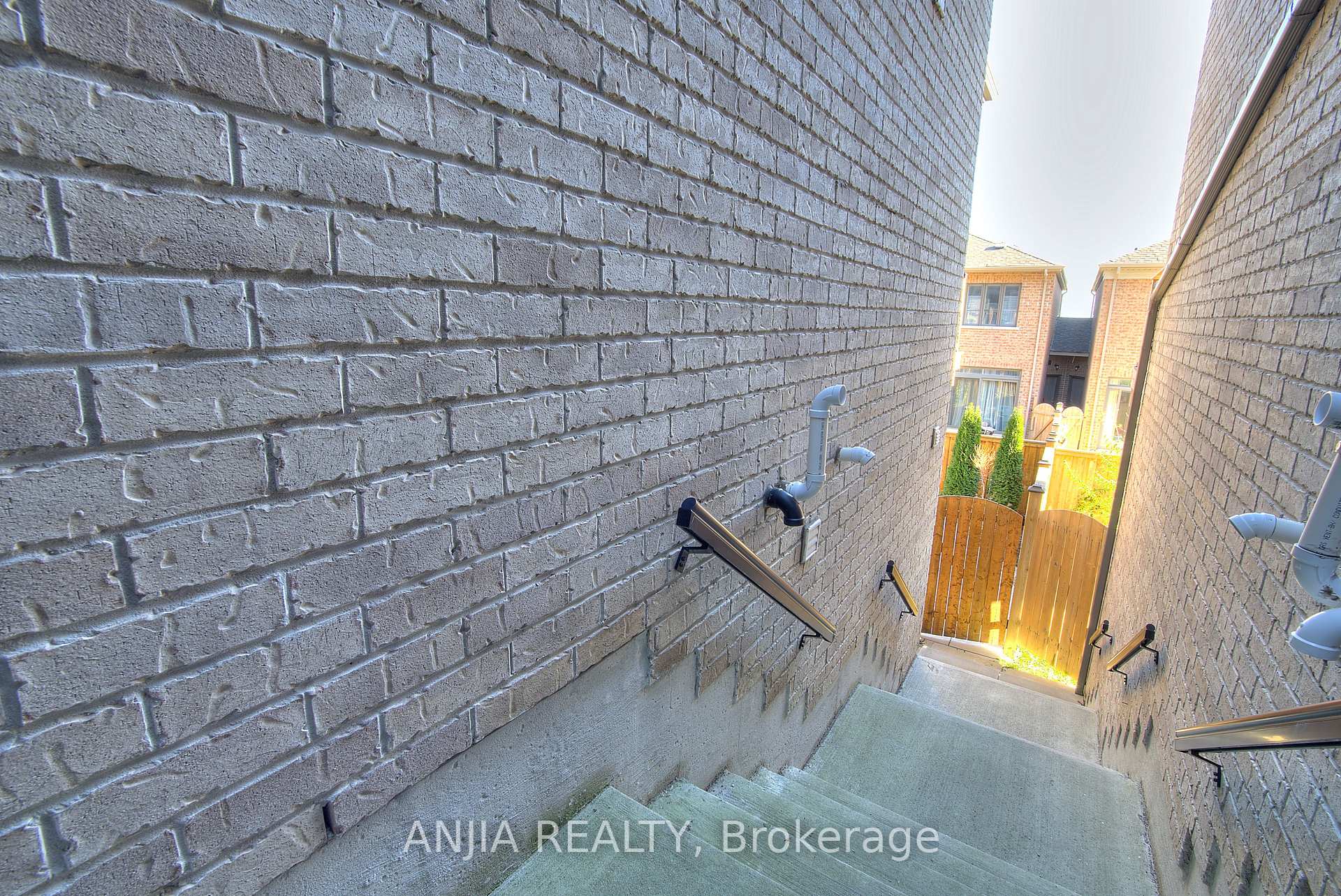 Photo 30 of 93 Barrister Avenue, Whitby, Pringle Creek — HOMEH