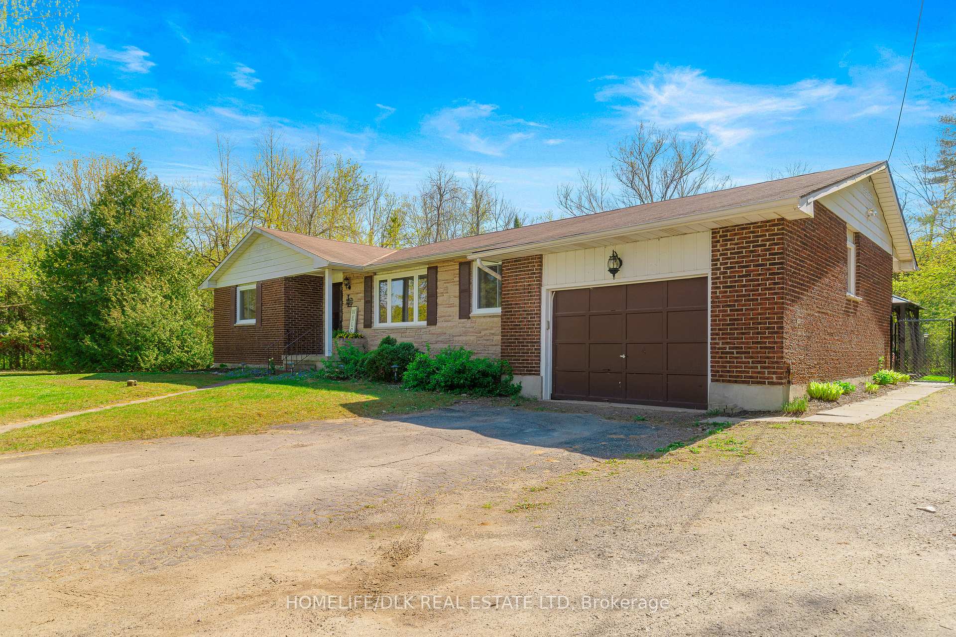 Photo 3 of 1076 County Road 15, Augusta, Augusta Twp — HOMEH