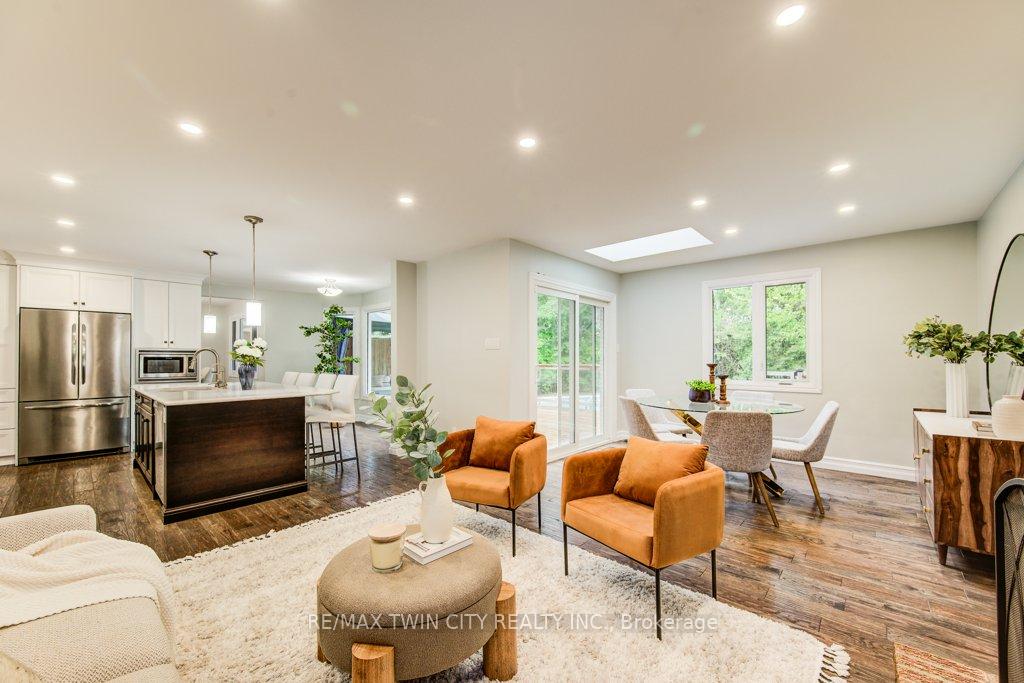 Photo 7 of 367 Westridge Drive, Waterloo — HOMEH