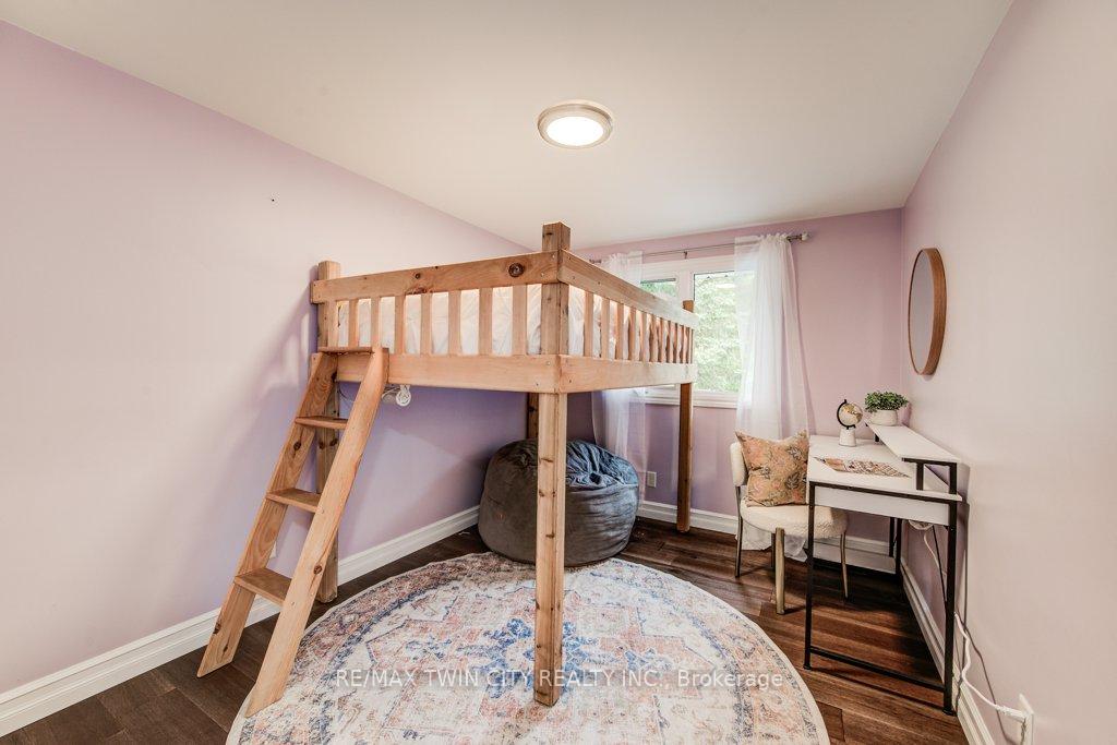 Photo 14 of 367 Westridge Drive, Waterloo — HOMEH