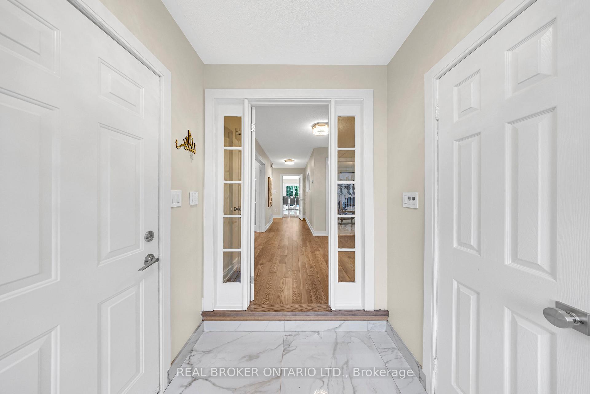Photo 2 of 43 Allayden Drive, Whitby, Lynde Creek — HOMEH