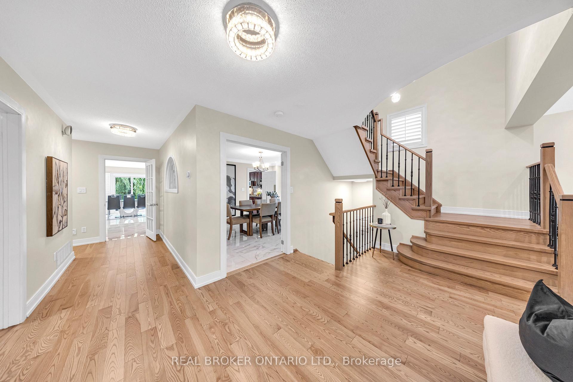 Photo 3 of 43 Allayden Drive, Whitby, Lynde Creek — HOMEH