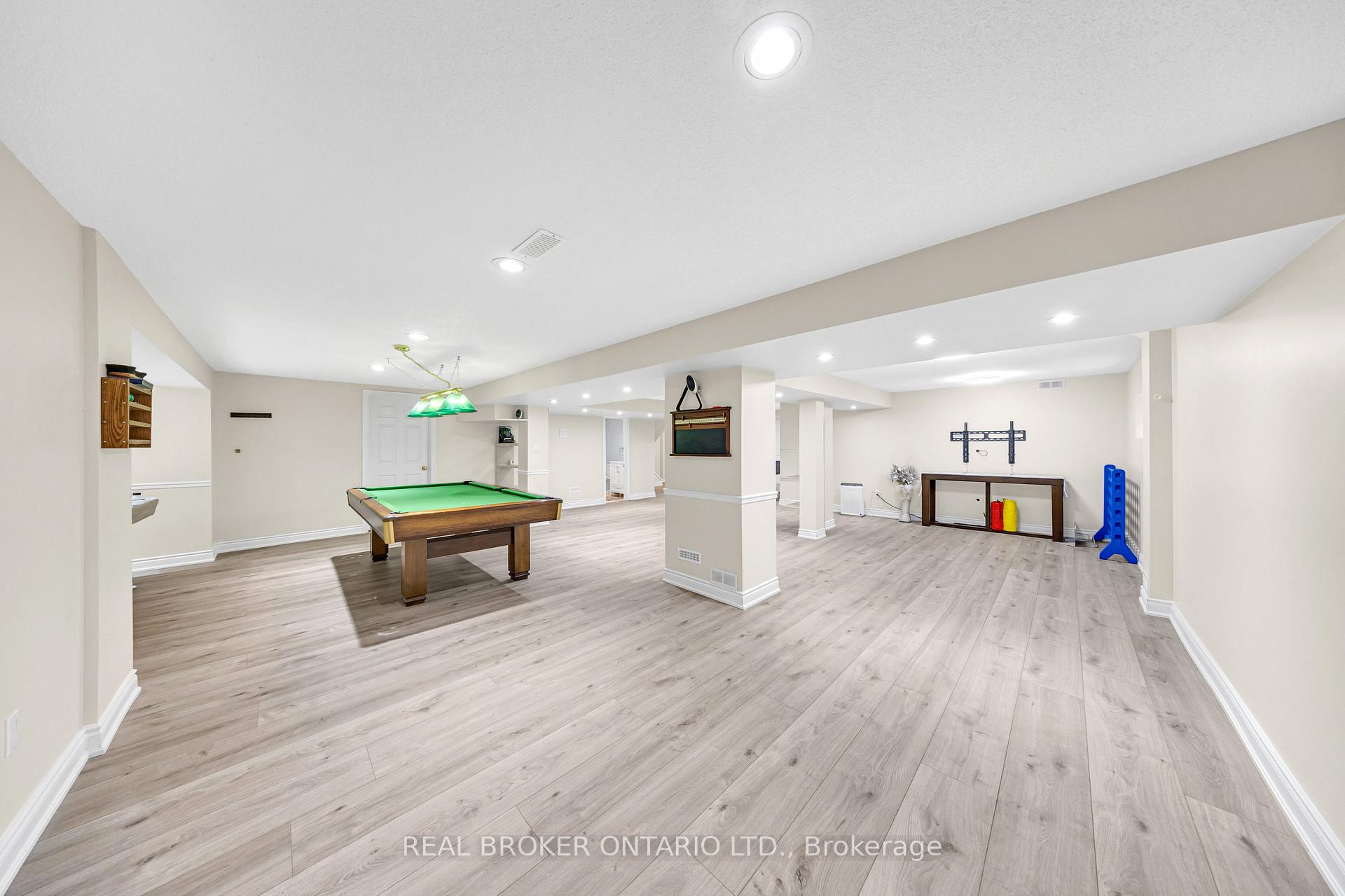 Photo 36 of 43 Allayden Drive, Whitby, Lynde Creek — HOMEH