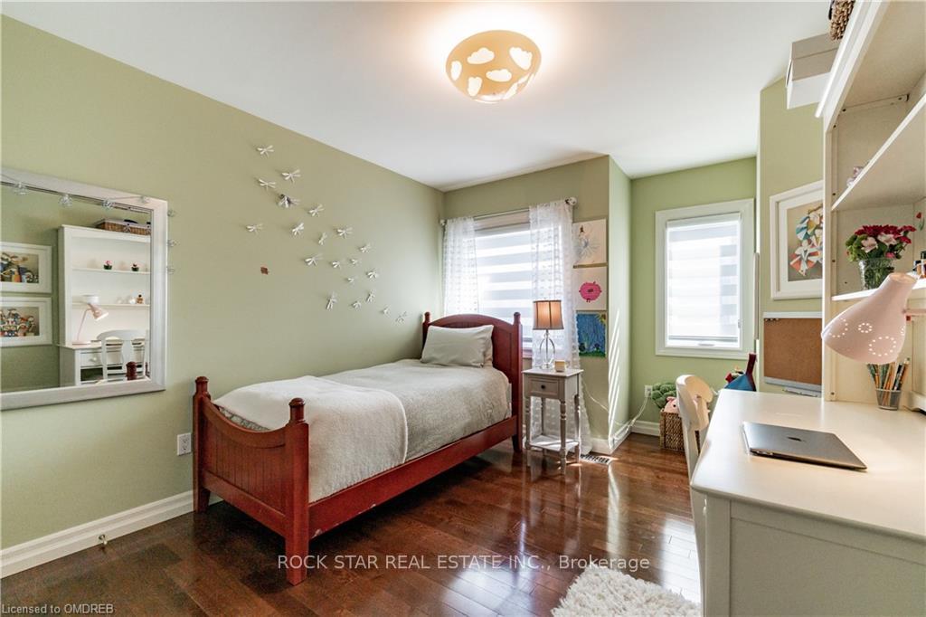 Photo 17 of 88 Treasure Road, Vaughan, Maple — HOMEH