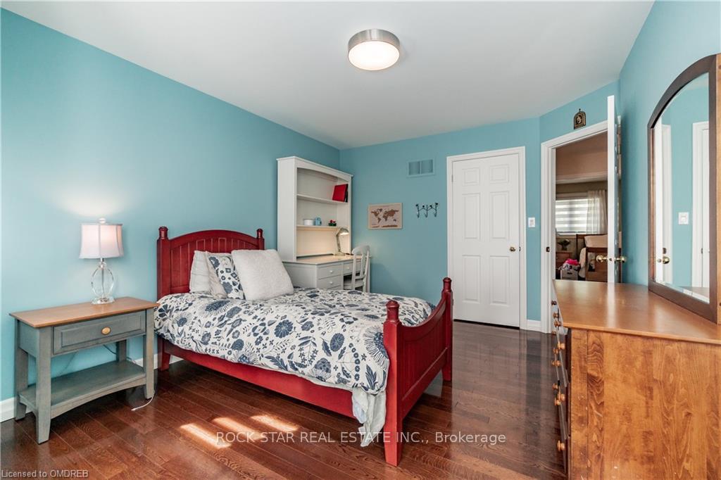 Photo 19 of 88 Treasure Road, Vaughan, Maple — HOMEH