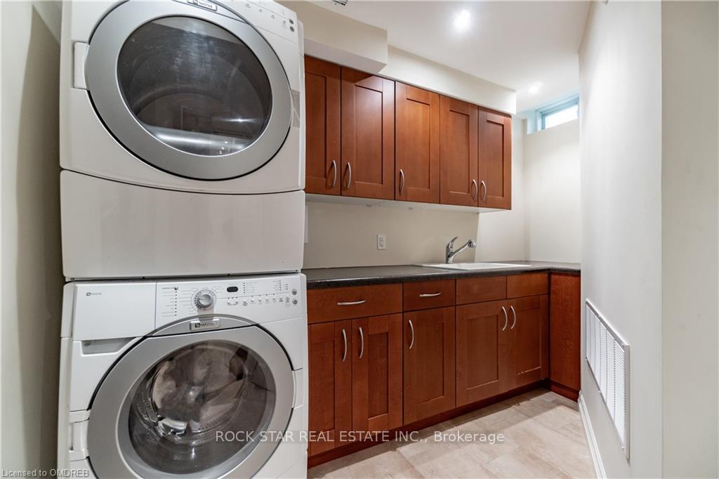 Photo 29 of 88 Treasure Road, Vaughan, Maple — HOMEH