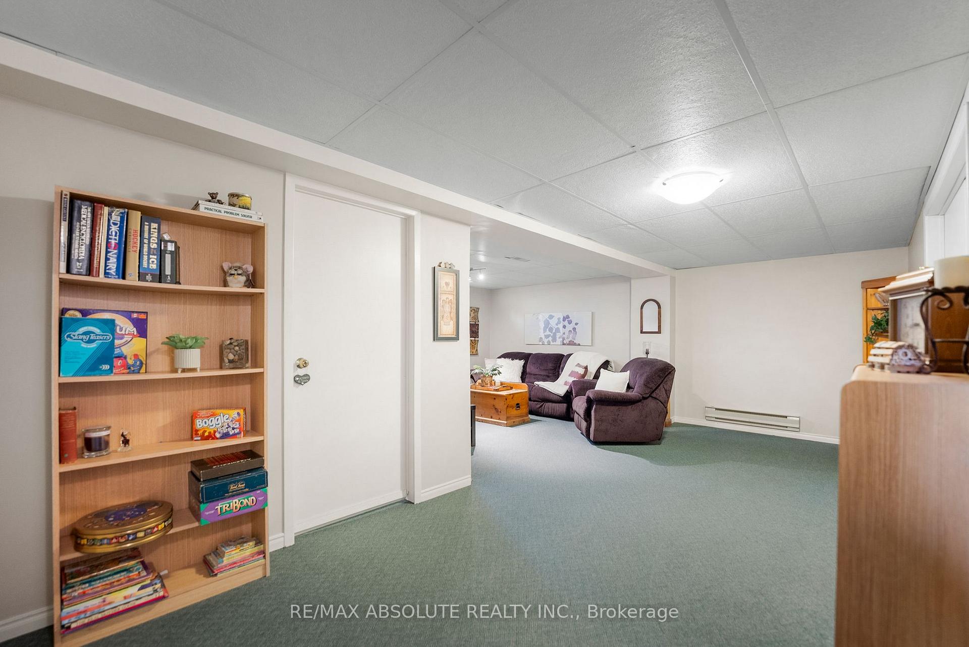 Photo 19 of 10 Maple Drive, Arnprior — HOMEH