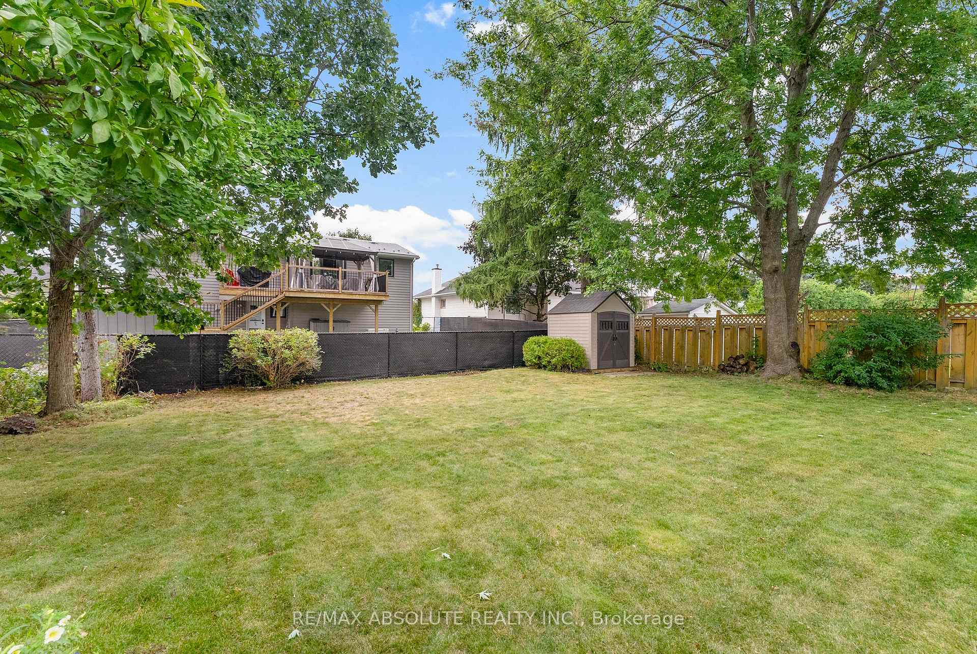 Photo 25 of 10 Maple Drive, Arnprior — HOMEH