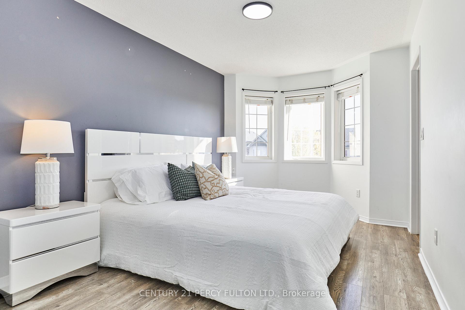 Photo 14 of 48 Bettina Place, Whitby, Rolling Acres — HOMEH