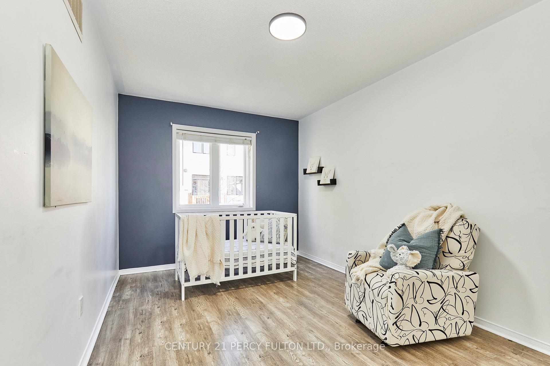 Photo 20 of 48 Bettina Place, Whitby, Rolling Acres — HOMEH