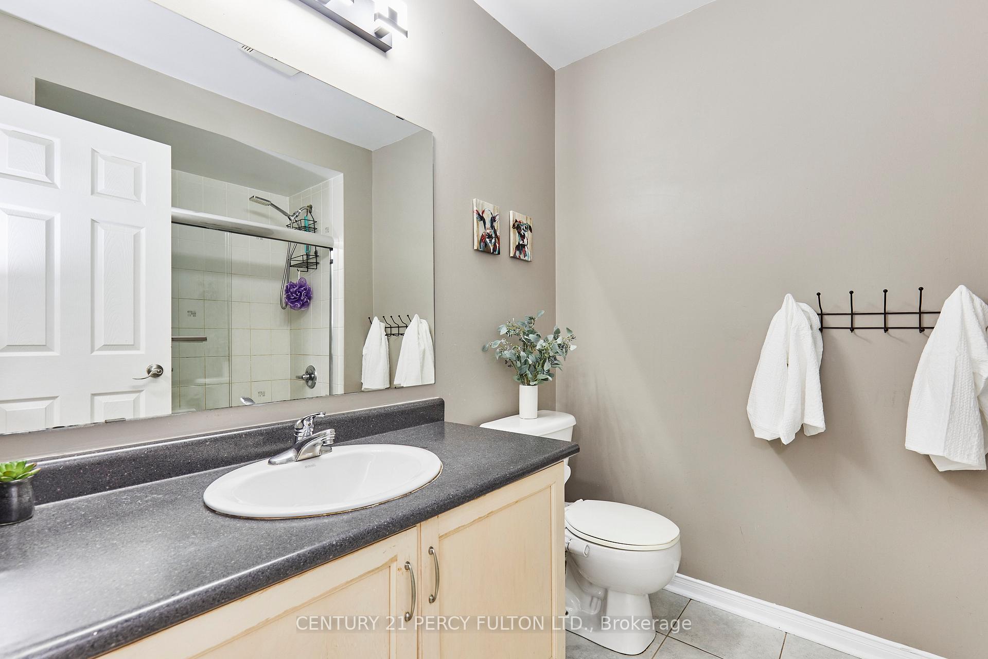 Photo 22 of 48 Bettina Place, Whitby, Rolling Acres — HOMEH