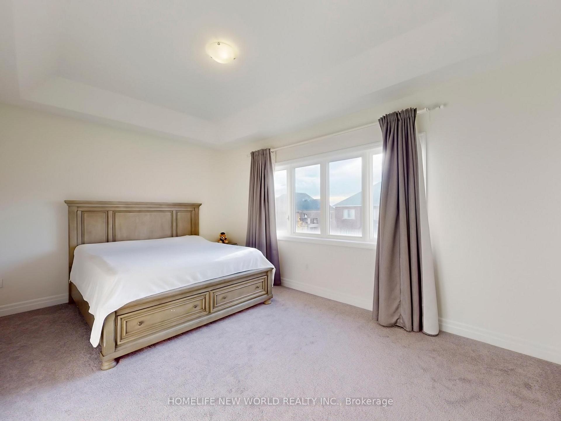 Photo 11 of 40 St Ives Crescent, Whitby, Rural Whitby — HOMEH