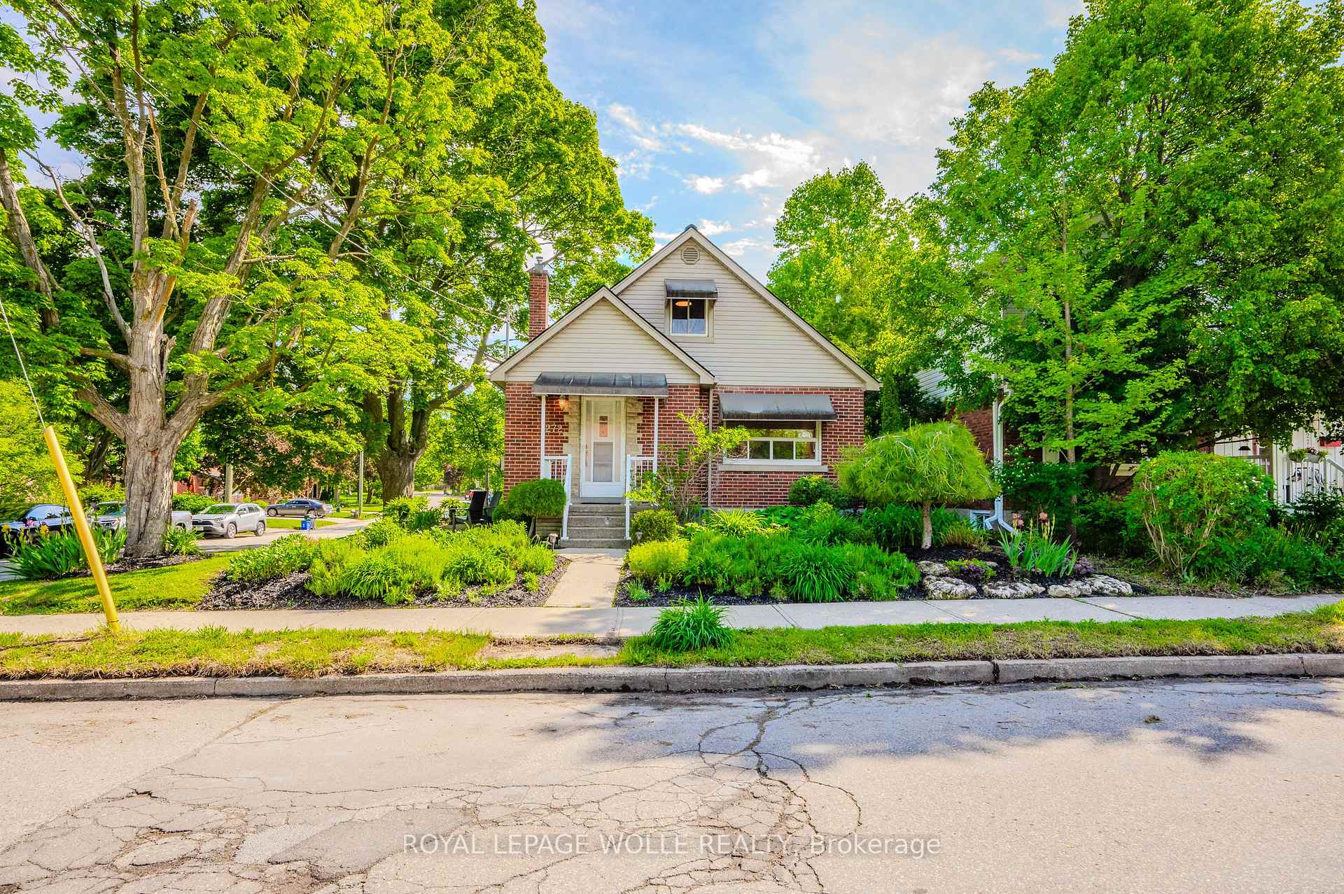 Photo 3 of 272 Herbert Street, Waterloo — HOMEH
