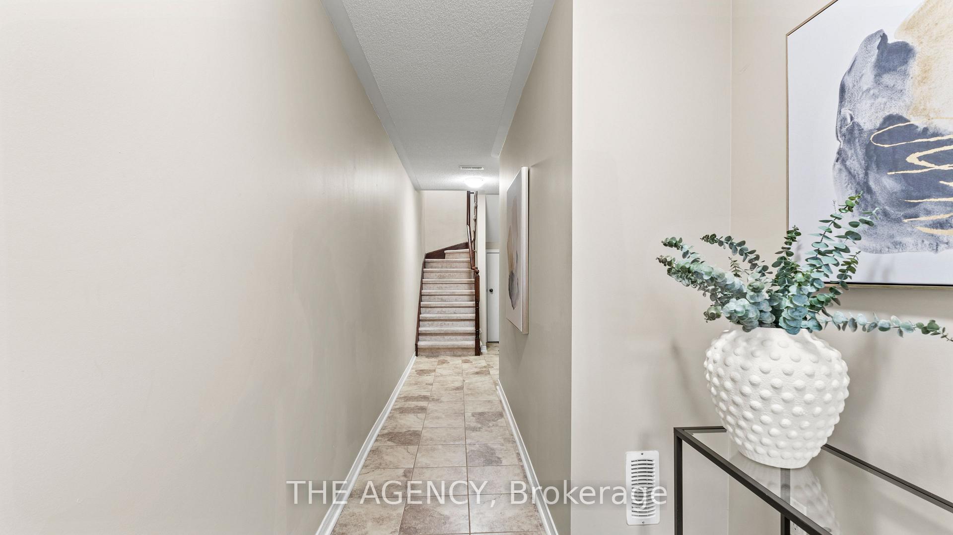 Photo 12 of 21 Benjamin Way, Whitby, Blue Grass Meadows — HOMEH