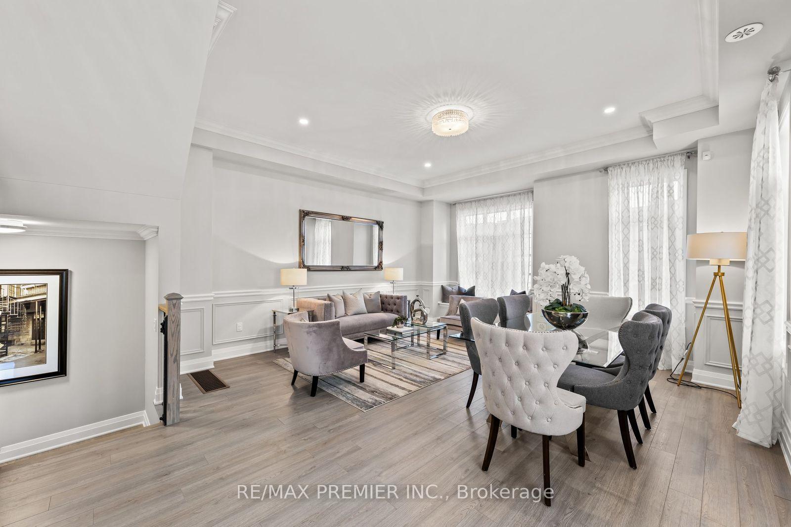 Photo 6 of 197 Arianna Crescent, Vaughan, Patterson — HOMEH