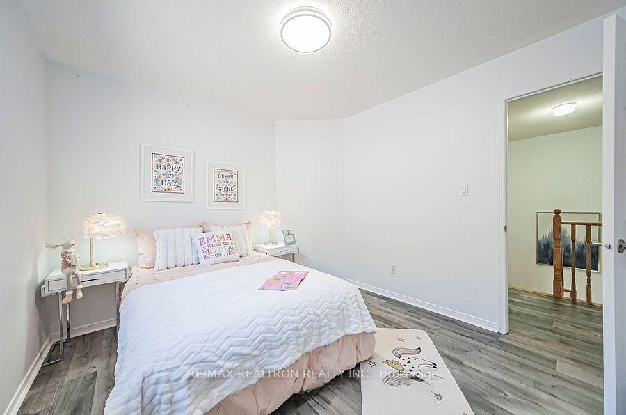 Photo 23 of 67 Monteith Crescent, Vaughan, Maple — HOMEH