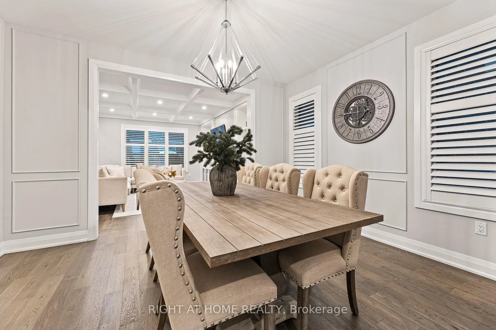 Photo 10 of 71 Ten Pines Road, Vaughan, Kleinburg — HOMEH