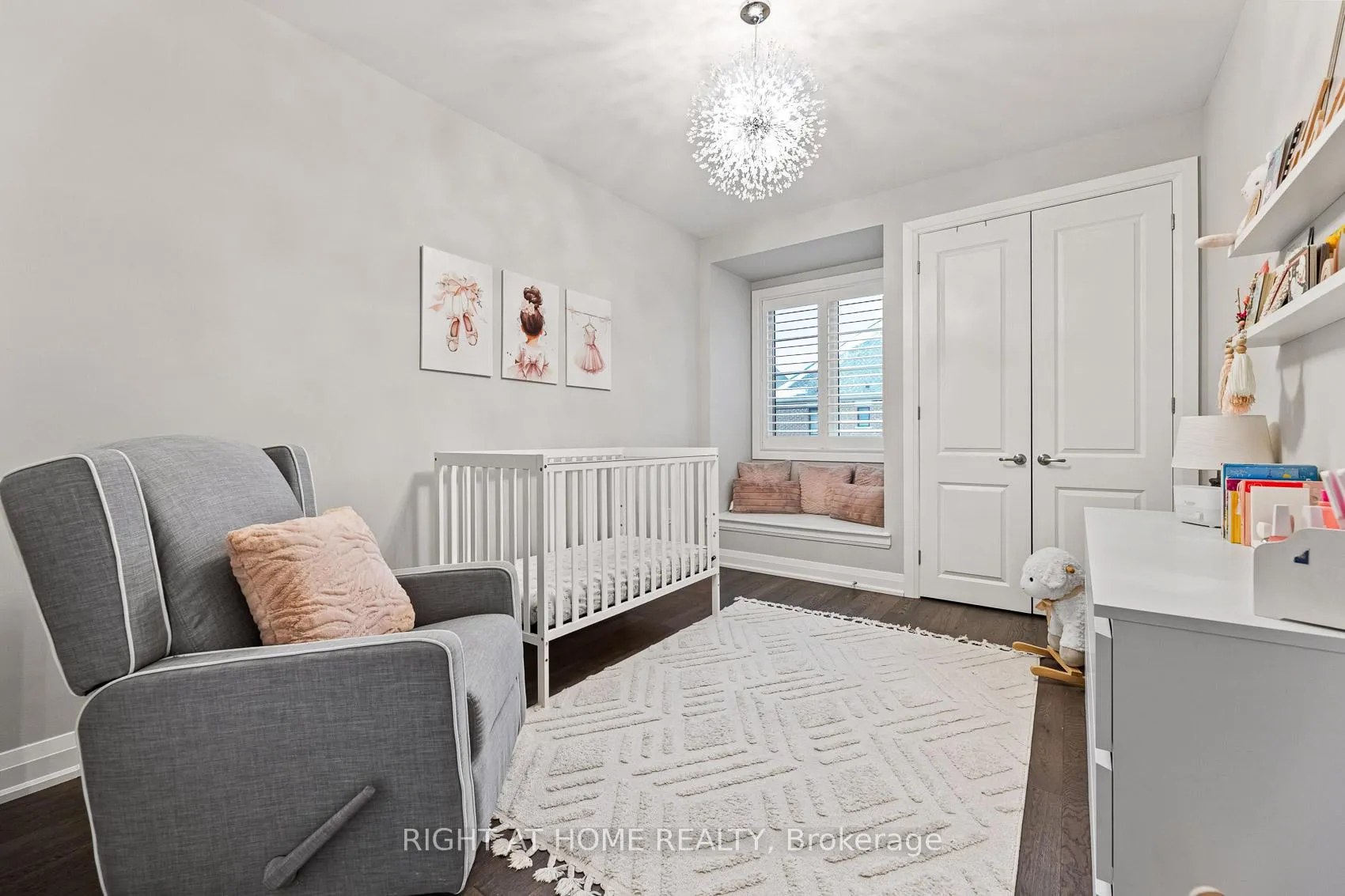 Photo 30 of 71 Ten Pines Road, Vaughan, Kleinburg — HOMEH