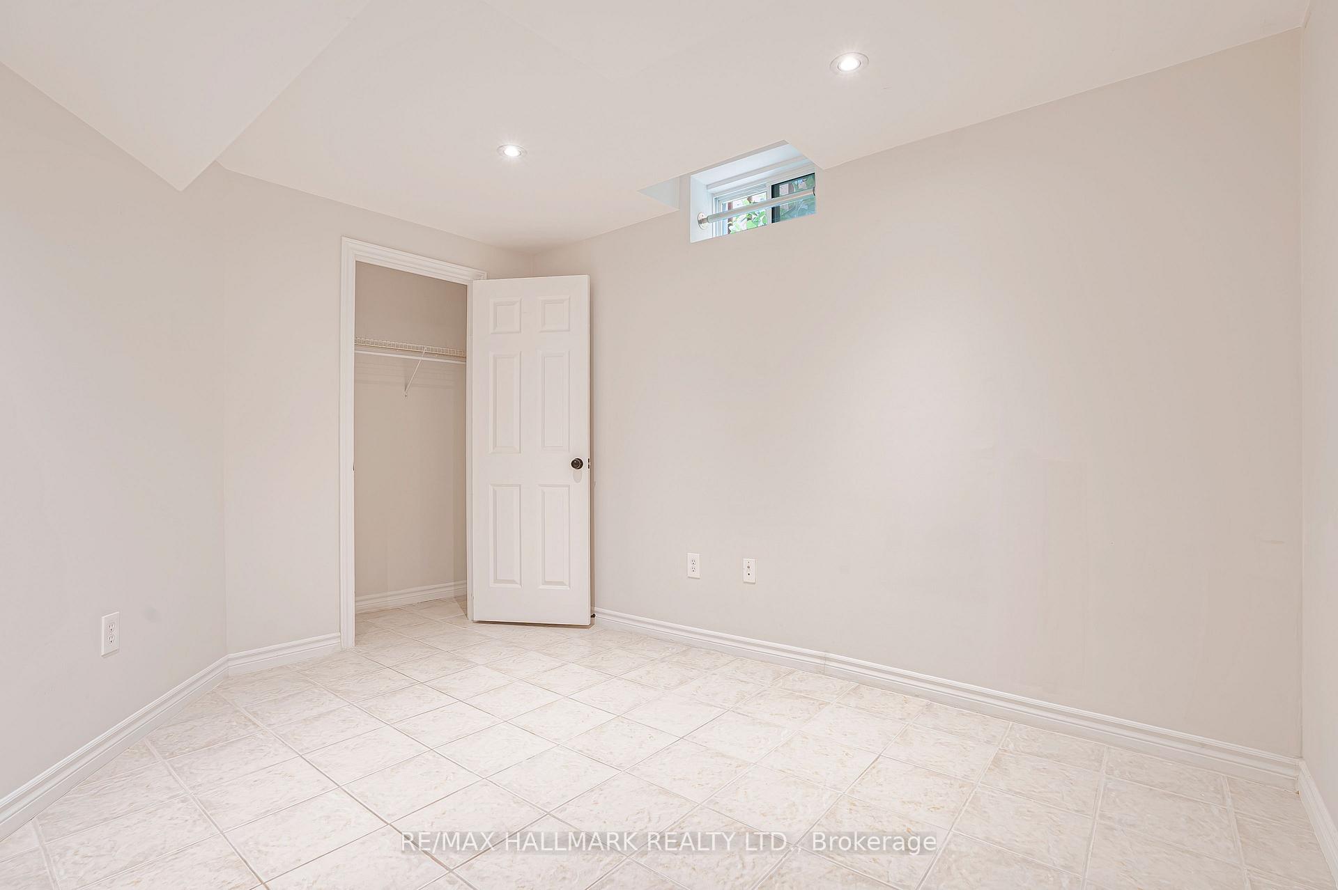 Photo 11 of 87 Michelle Drive, Vaughan, East Woodbridge — HOMEH