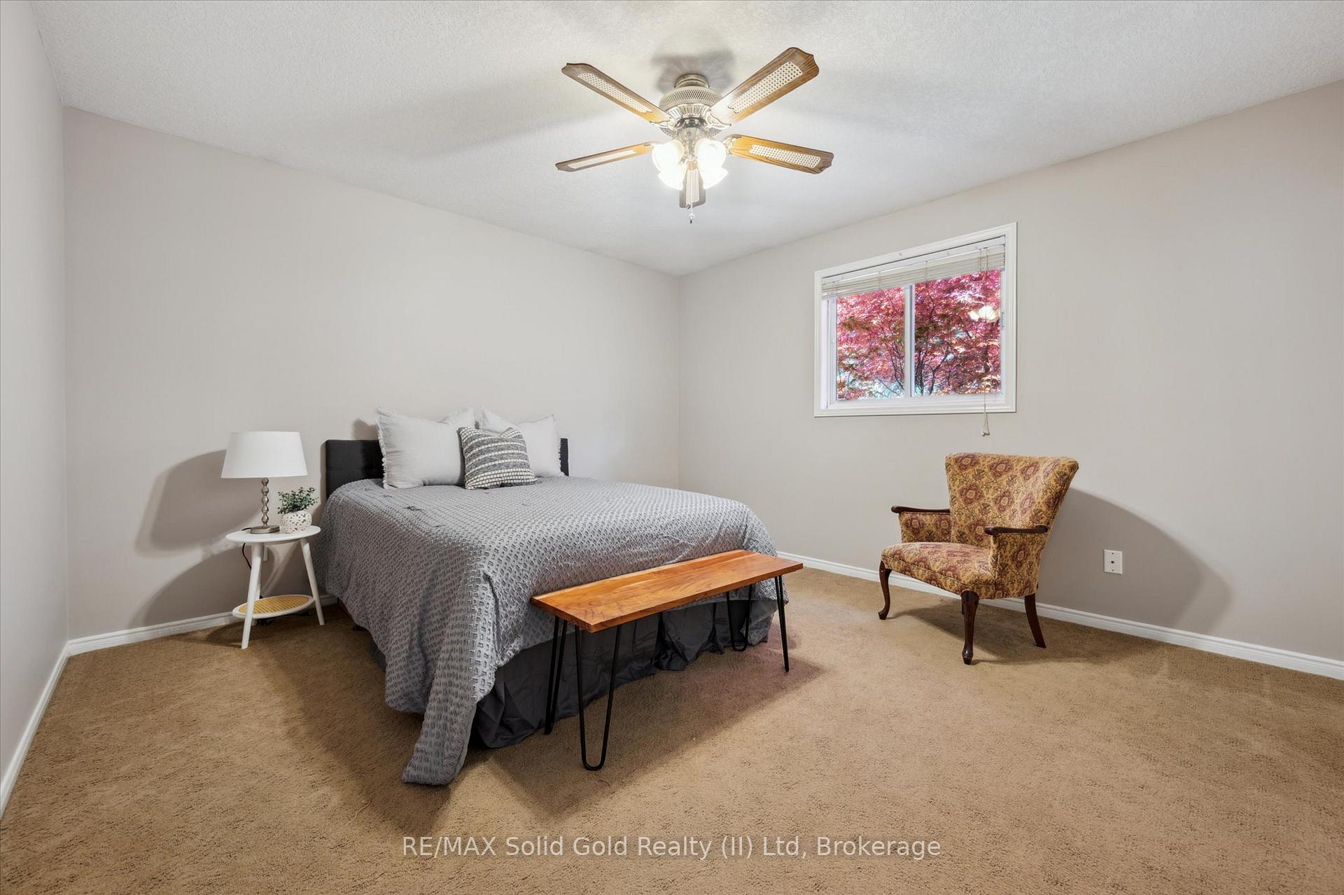 Photo 23 of 250A Inverhuron Cres, Waterloo — HOMEH