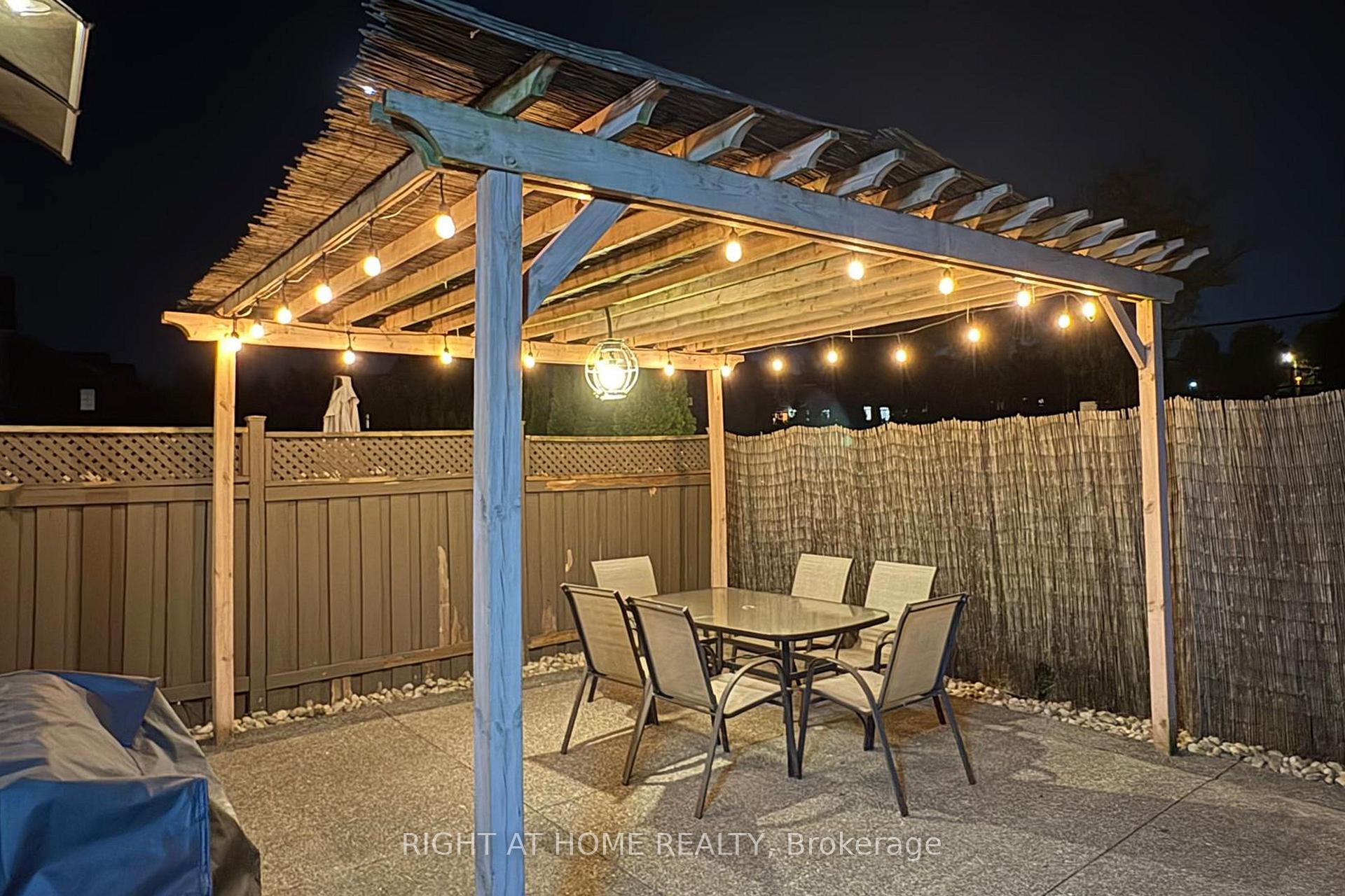 Photo 38 of 86 Dewpoint Road, Vaughan, Patterson — HOMEH