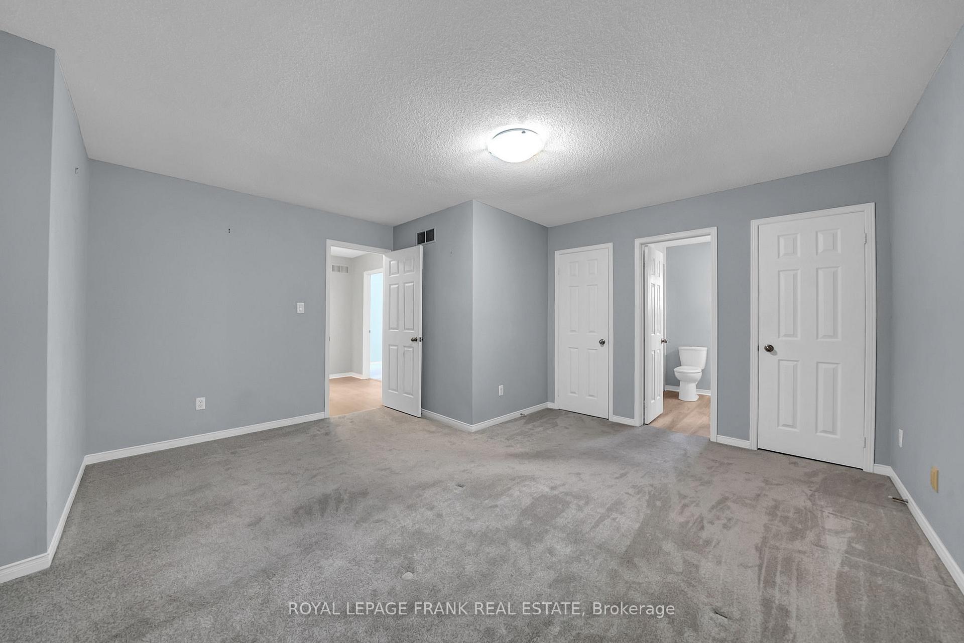Photo 15 of 4 Barwick Court, Whitby, Downtown Whitby — HOMEH