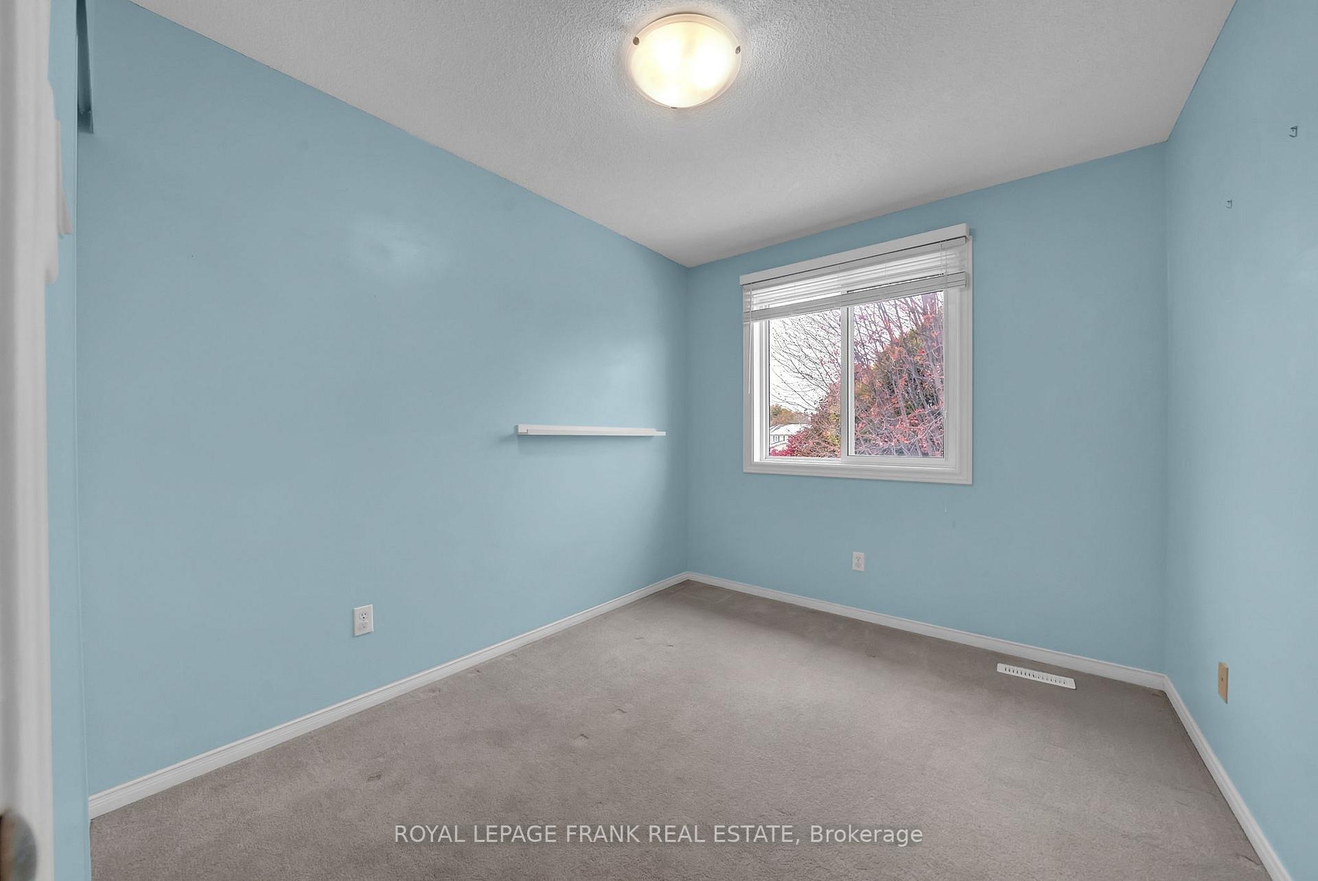 Photo 19 of 4 Barwick Court, Whitby, Downtown Whitby — HOMEH