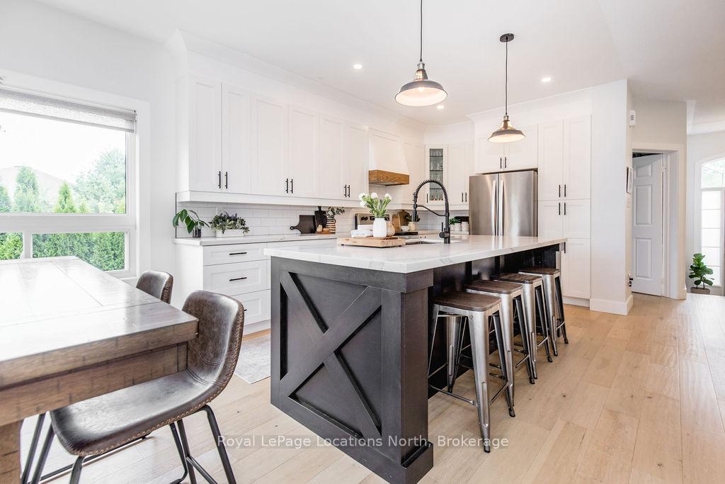 Photo 5 of 48 Meadowlark Boulevard, Wasaga Beach — HOMEH