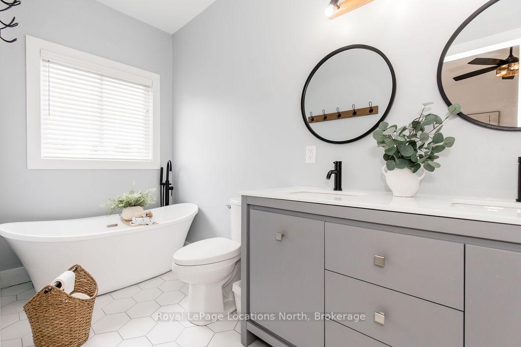 Photo 29 of 48 Meadowlark Boulevard, Wasaga Beach — HOMEH