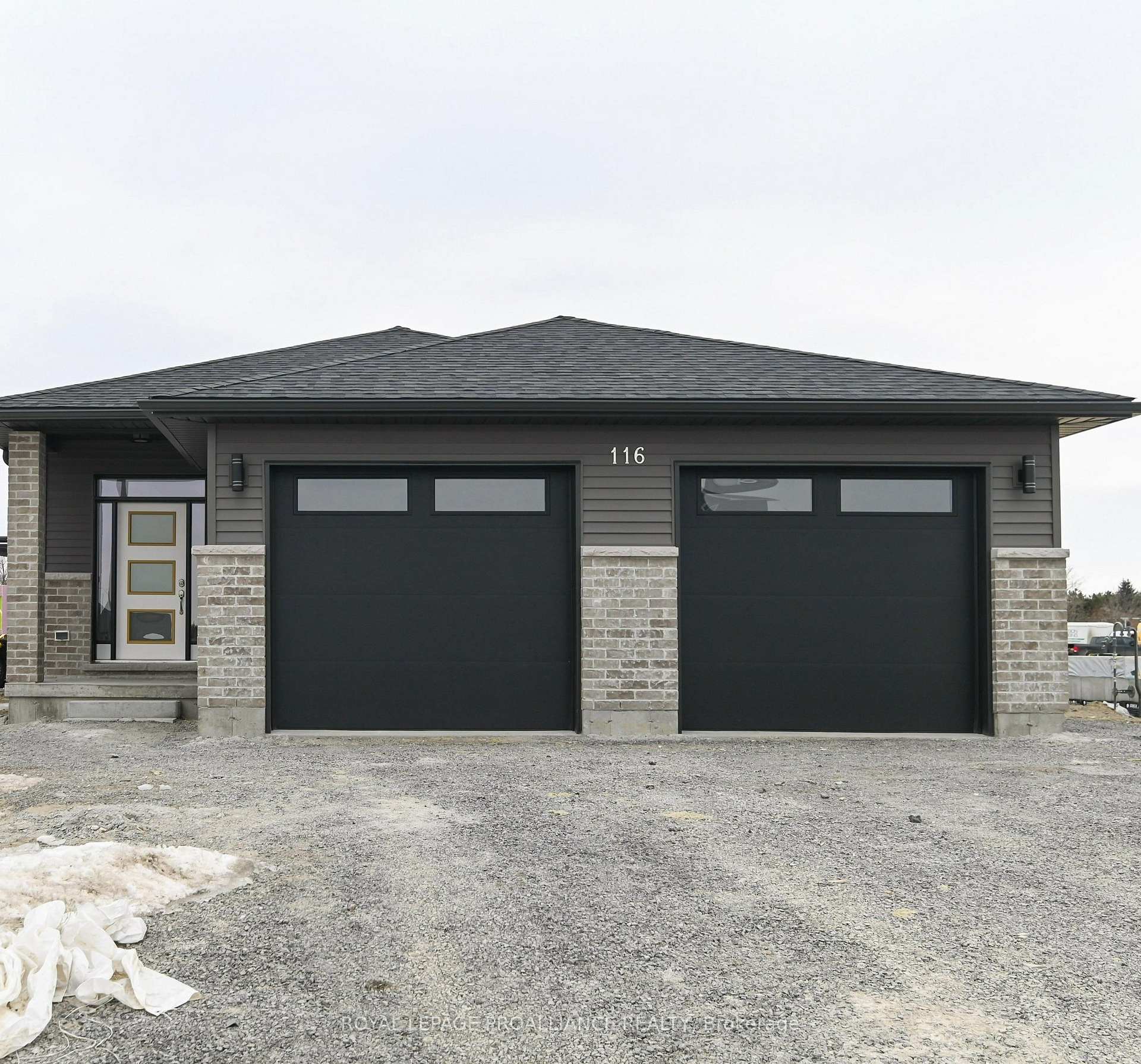 Photo 1 of Unit B, 116 Sienna Avenue, Belleville, Belleville Ward — HOMEH